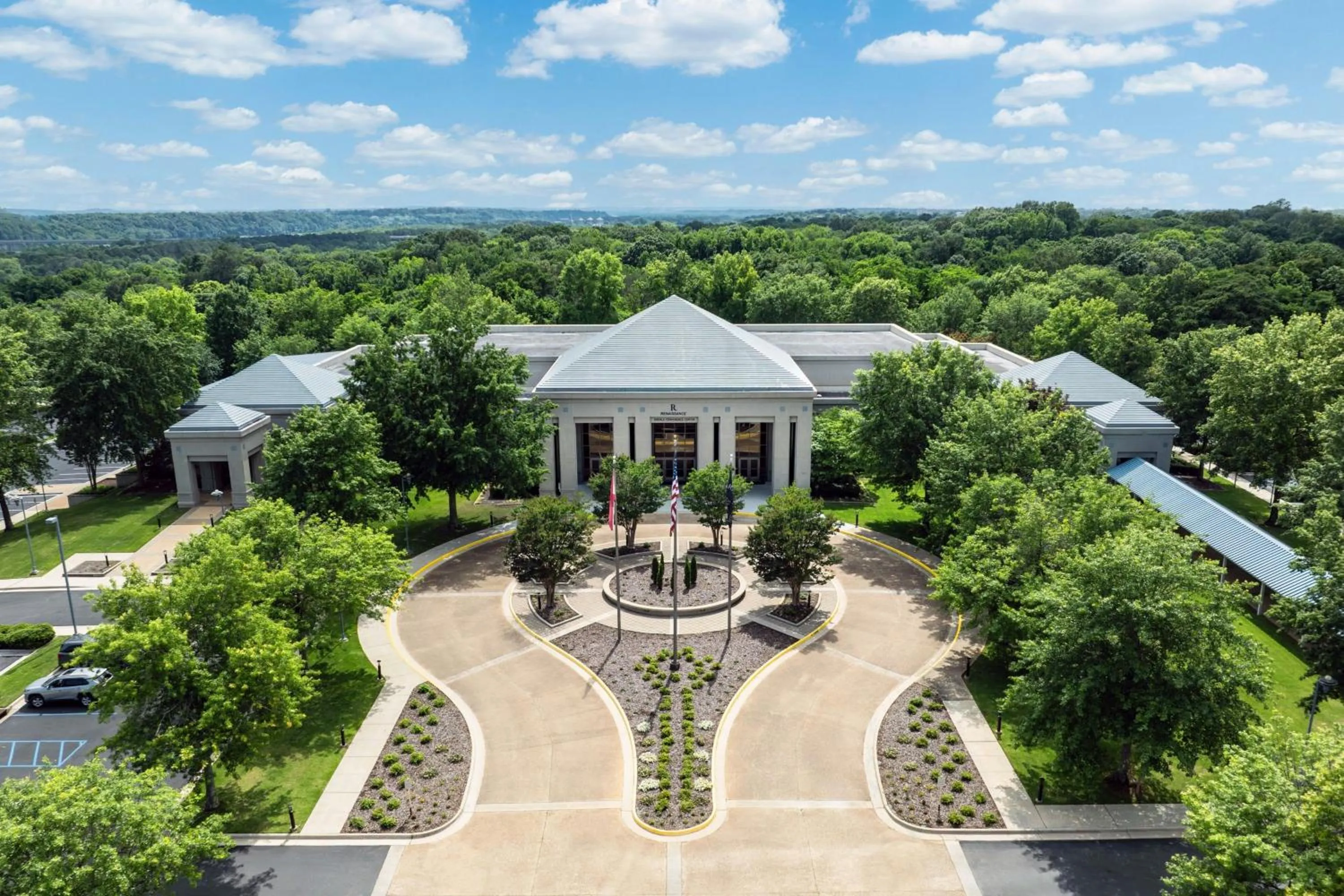 Meeting/conference room in Renaissance Shoals Resort & Spa