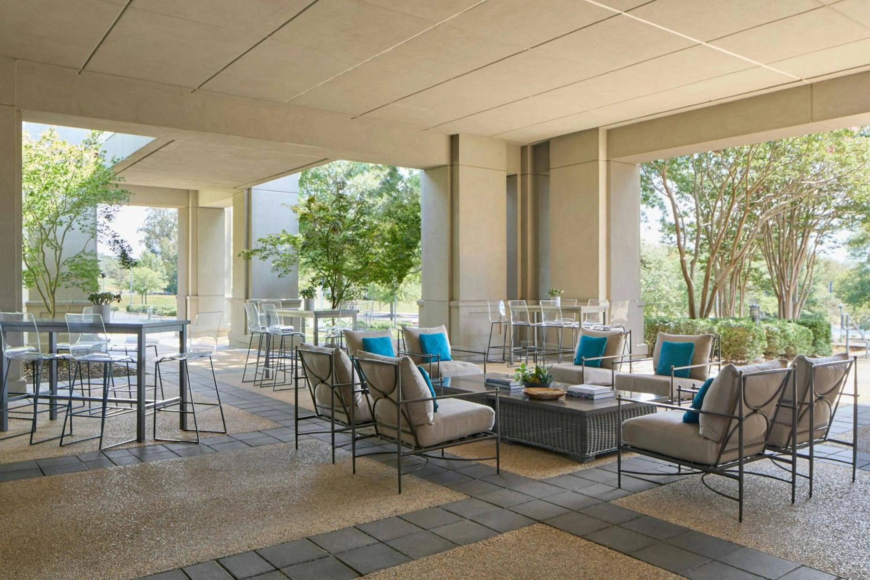 Meeting/conference room in Renaissance Shoals Resort & Spa