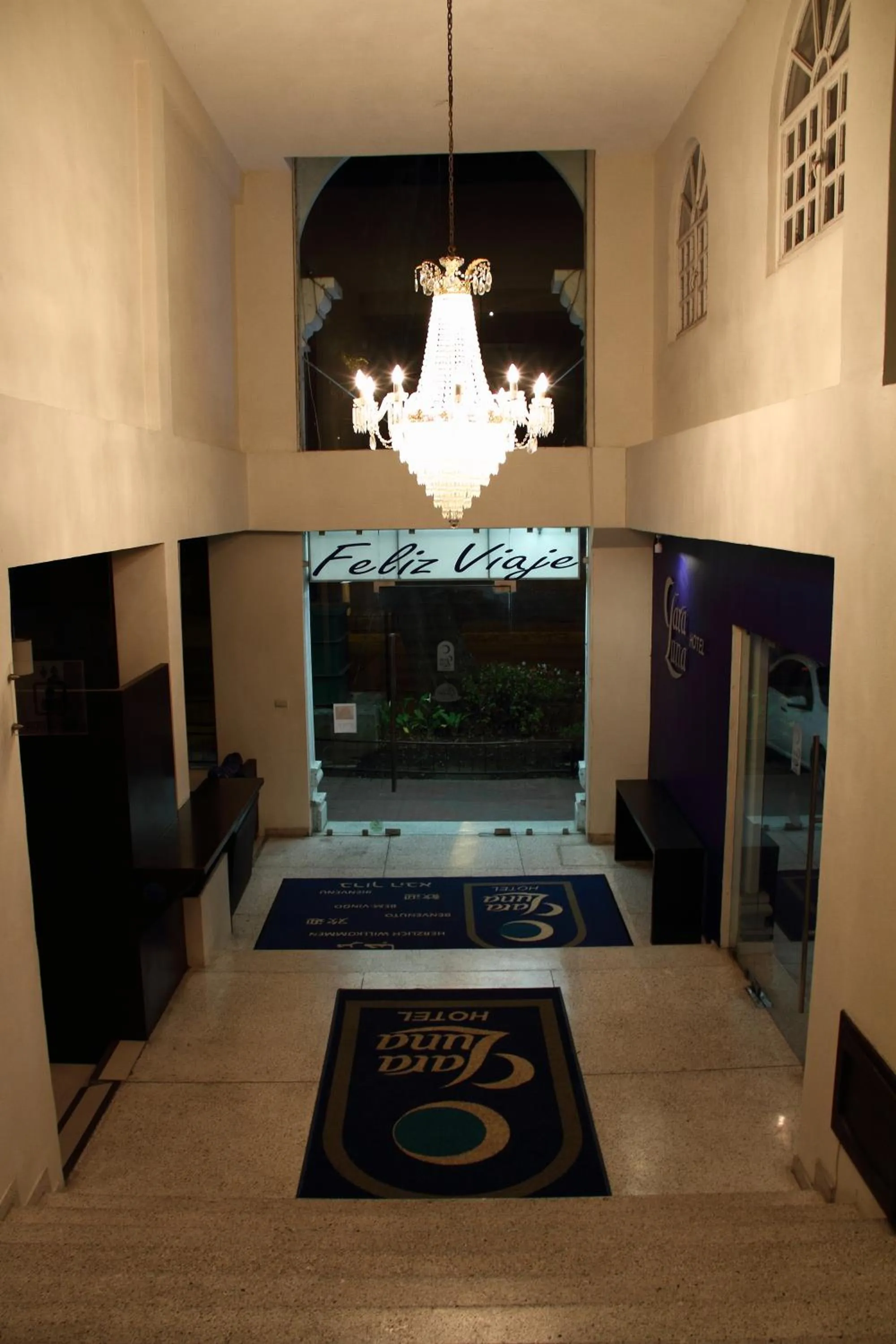 Facade/entrance in Hotel Clara Luna