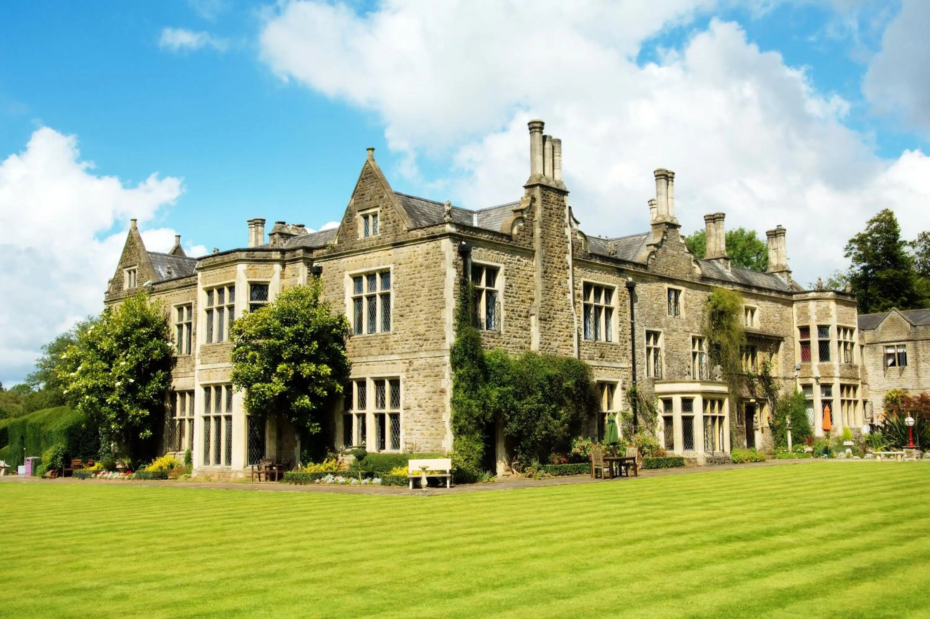 Property building in Miskin Manor Hotel