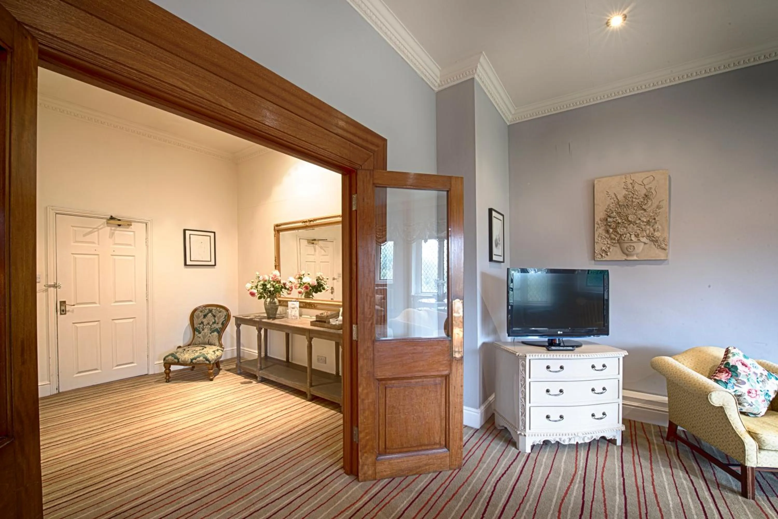 Property building in Miskin Manor Hotel