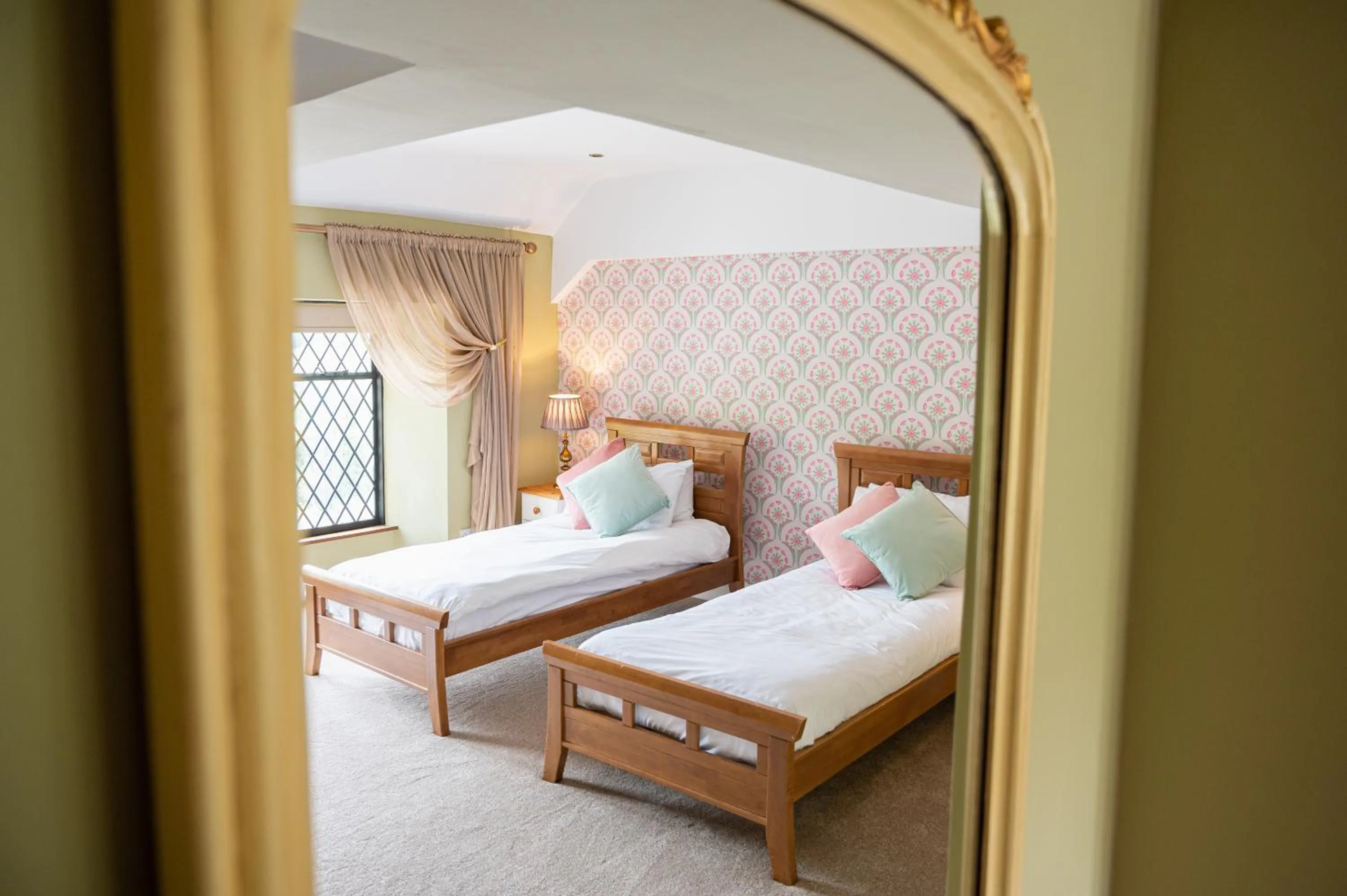 Property building in Miskin Manor Hotel