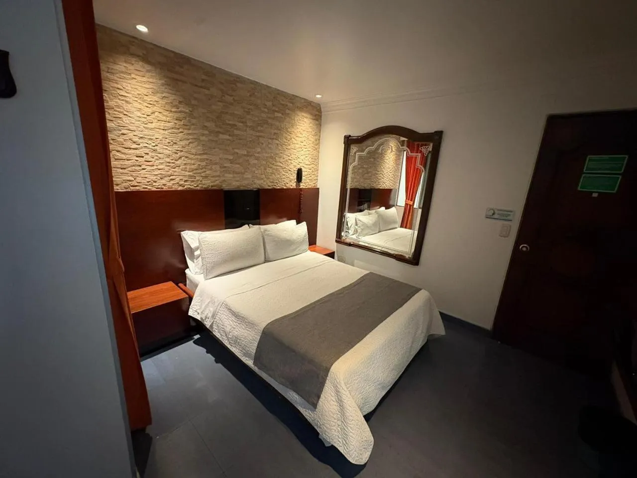 Bed in Lavid Hotel Palacio Real