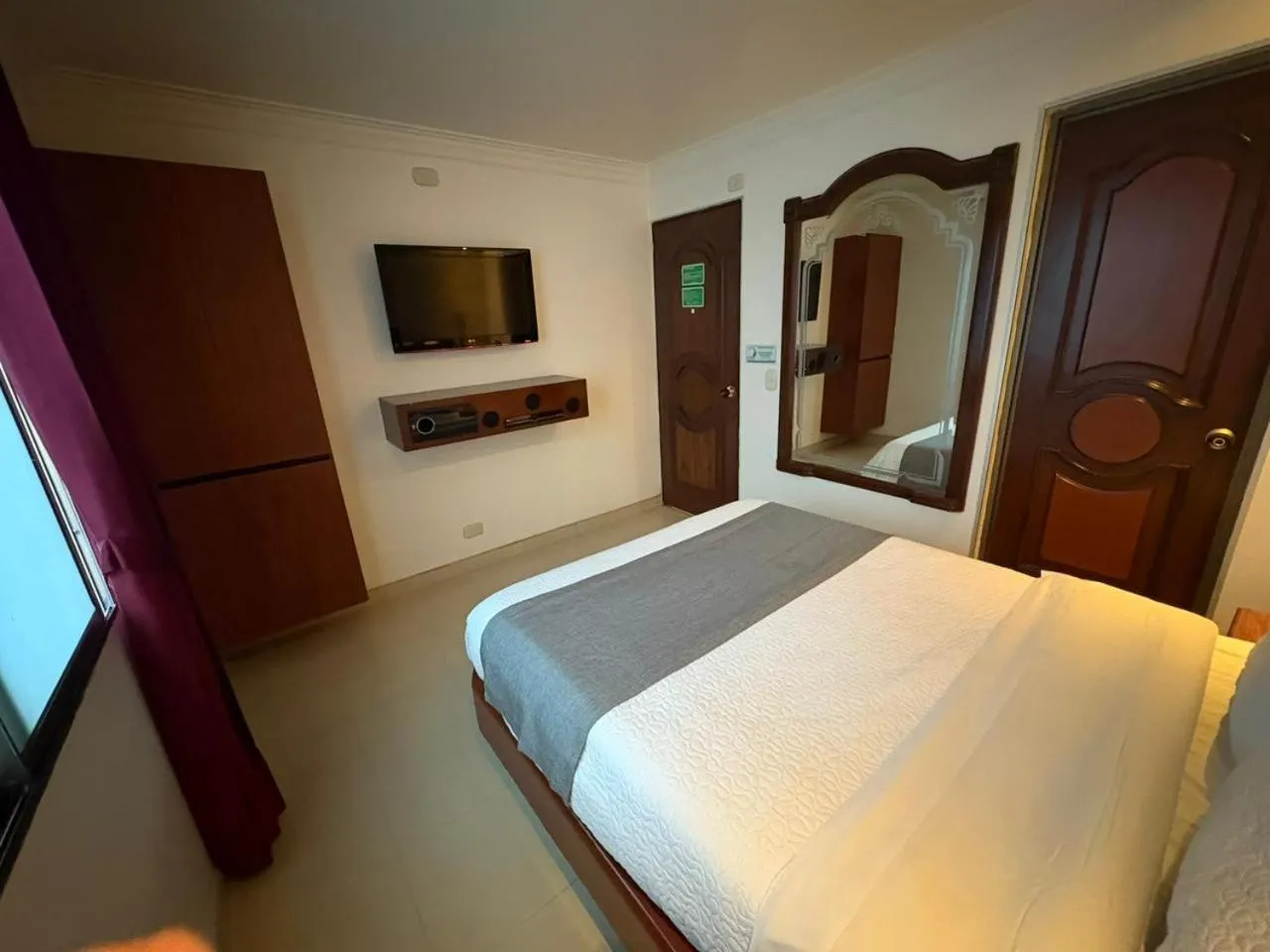 Bed in Lavid Hotel Palacio Real