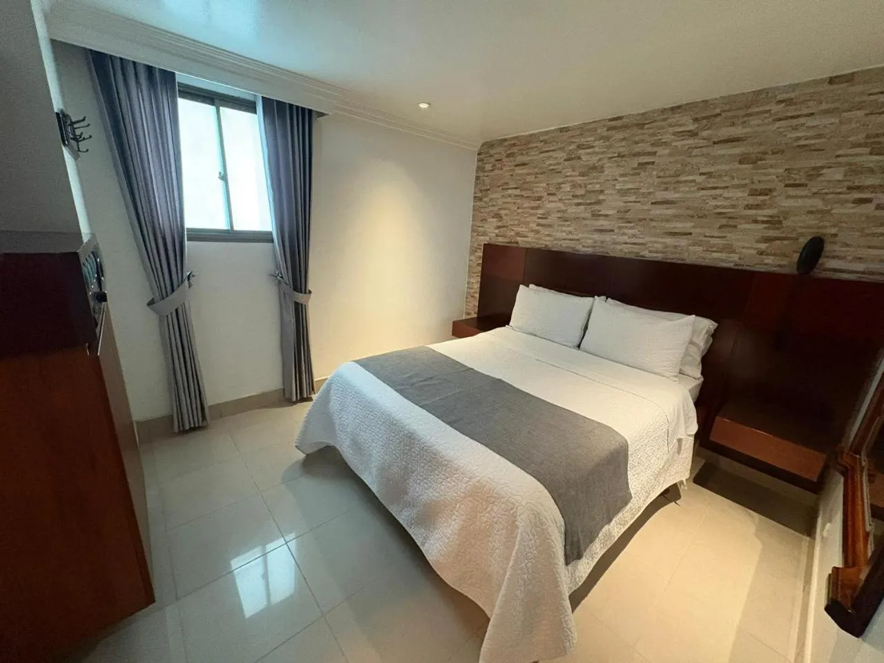 Bed in Lavid Hotel Palacio Real