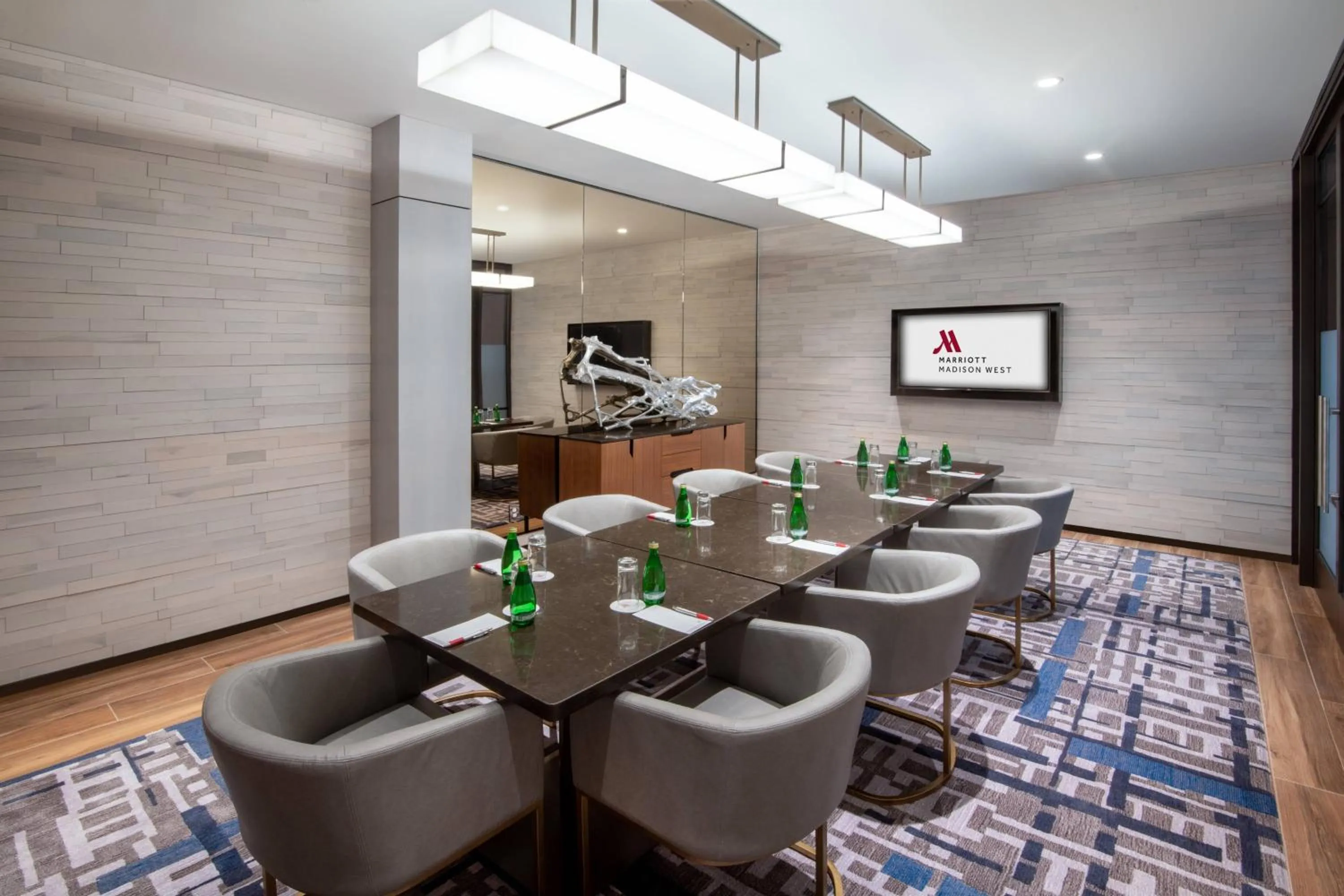 Meeting/conference room in Madison Marriott West