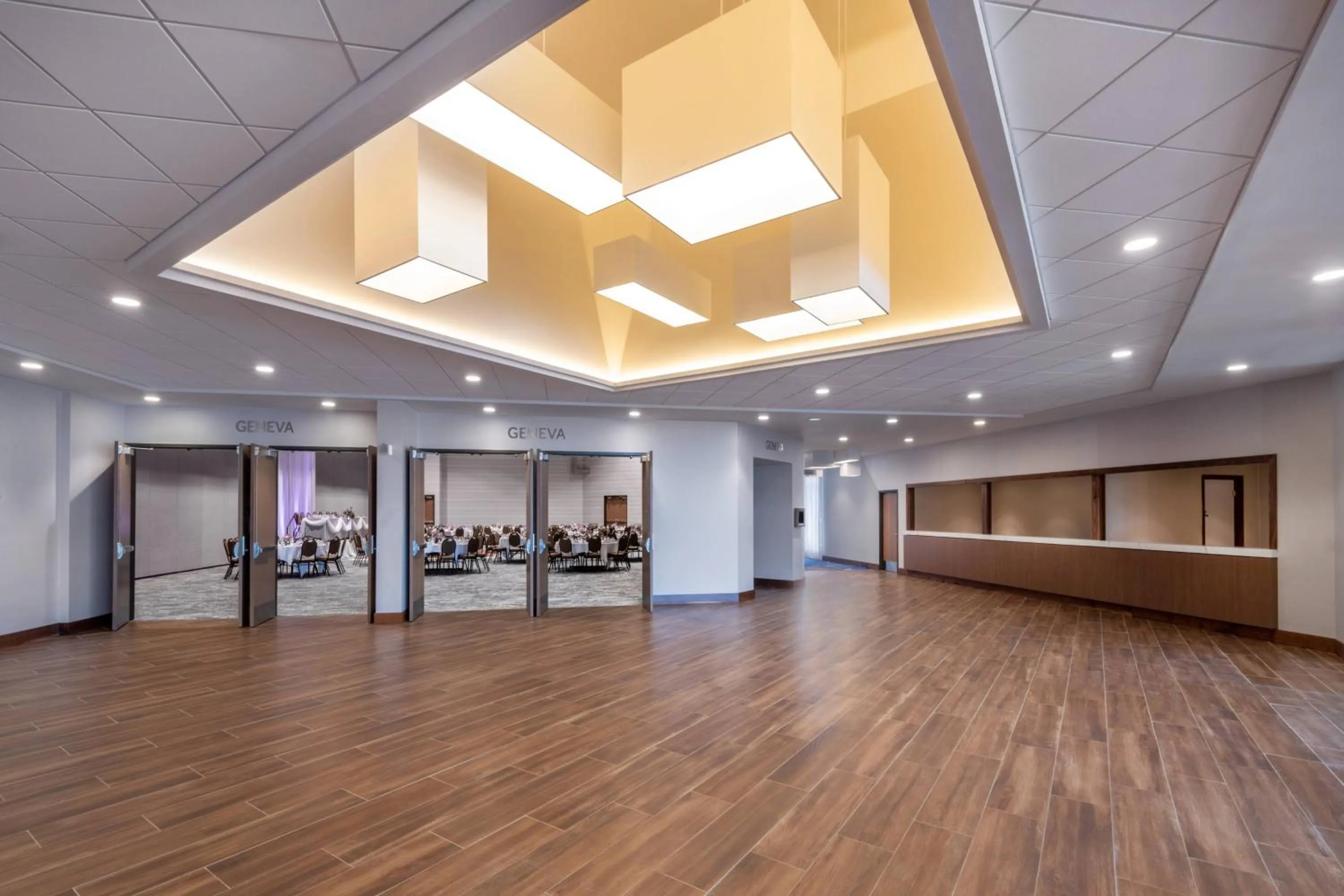 Meeting/conference room in Madison Marriott West