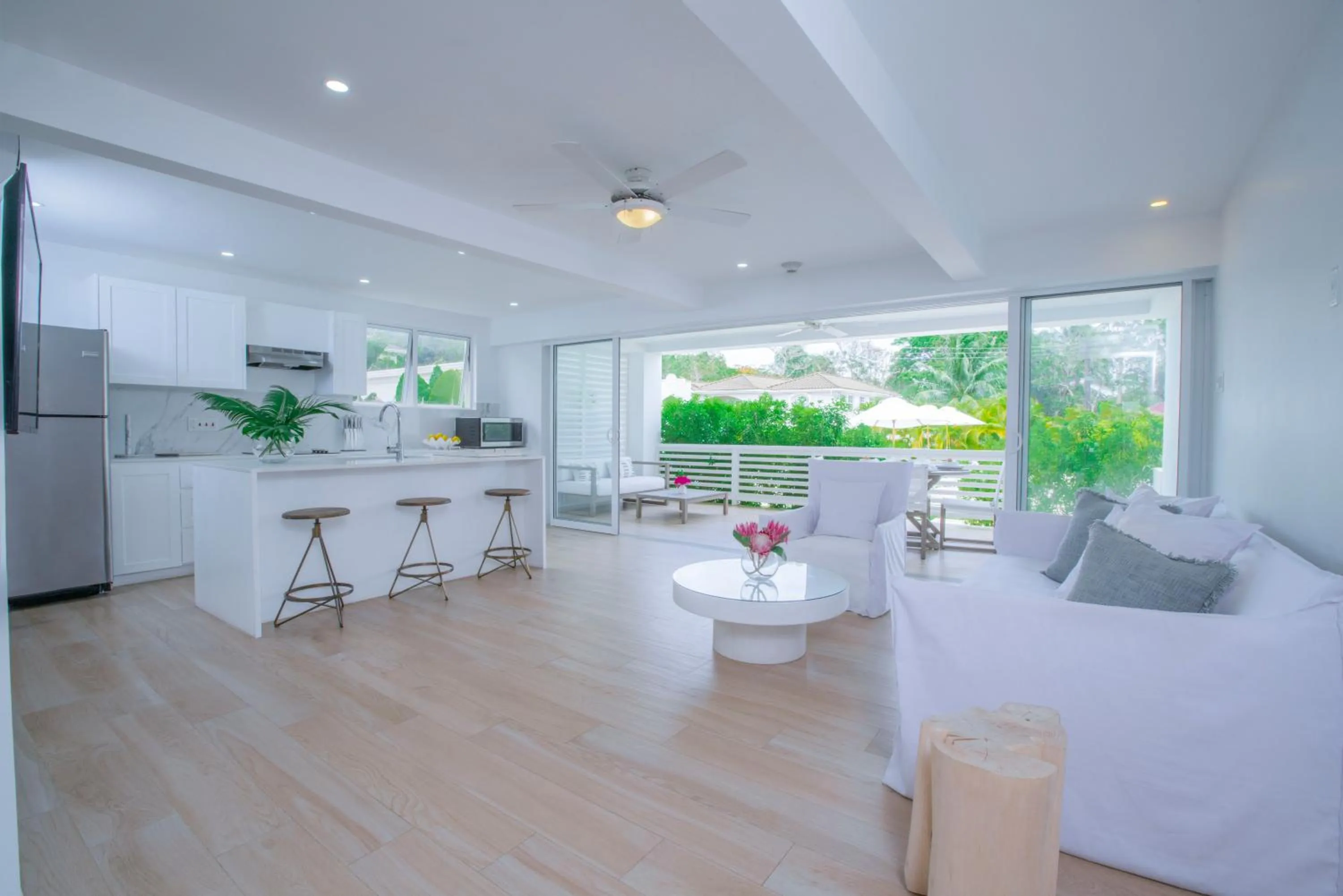 Kitchen or kitchenette in Mullins Grove