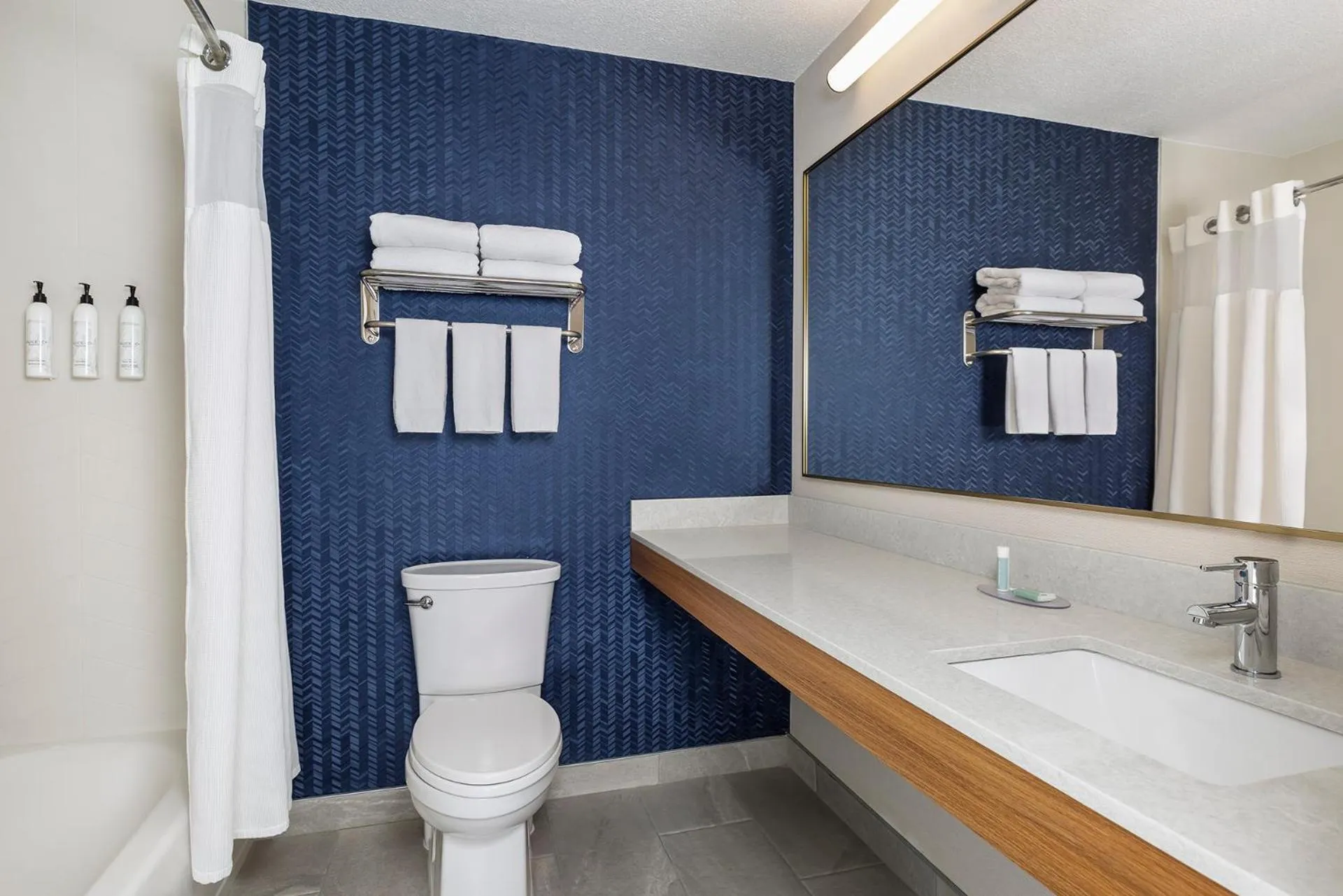 Shower in Fairfield Inn & Suites Minneapolis Burnsville