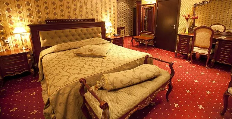 Photo of the whole room, Bed in Diplomat Plaza Hotel & Resort