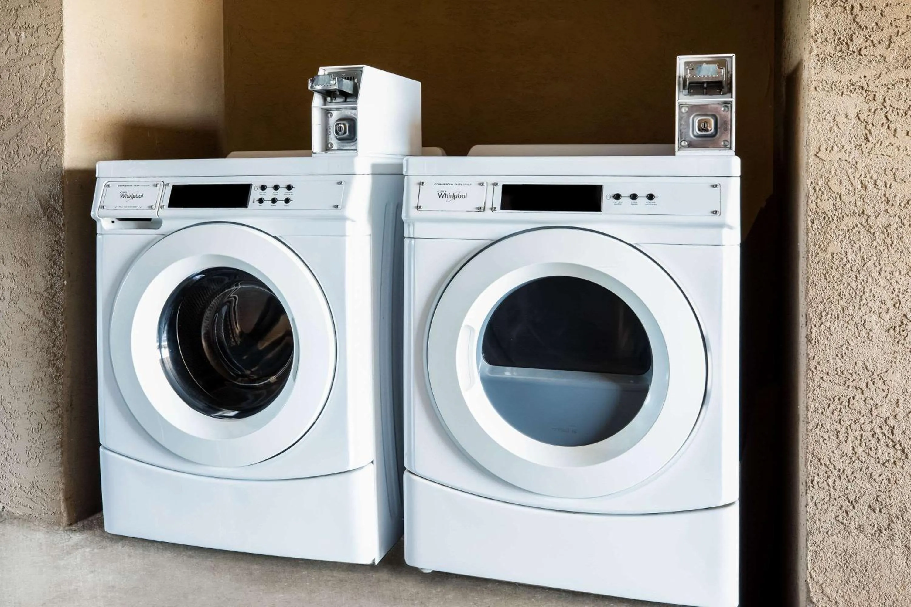 On site in Super 8 by Wyndham Lindsay Olive Tree