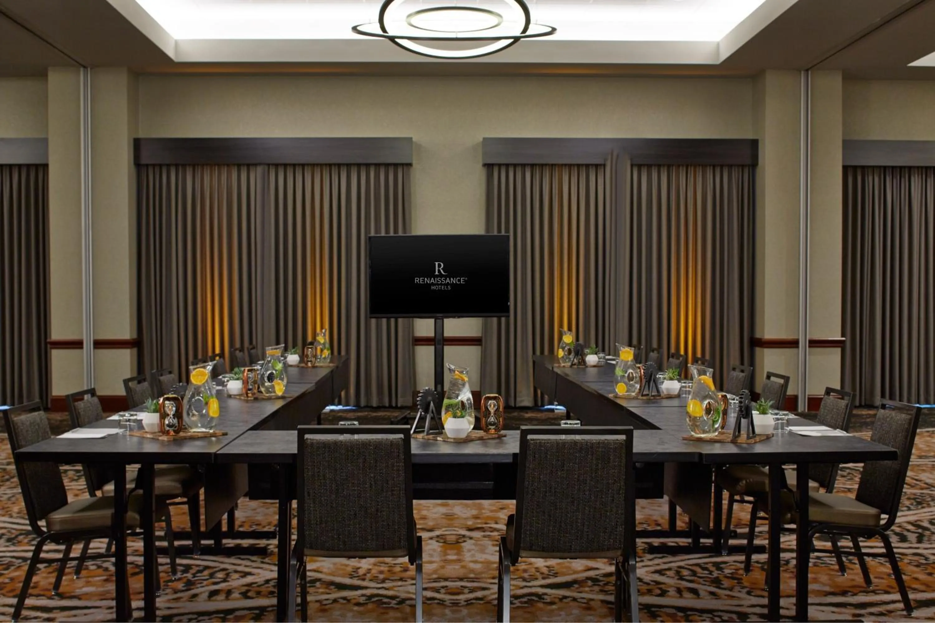 Meeting/conference room in Residence Inn Minneapolis Downtown at The Depot