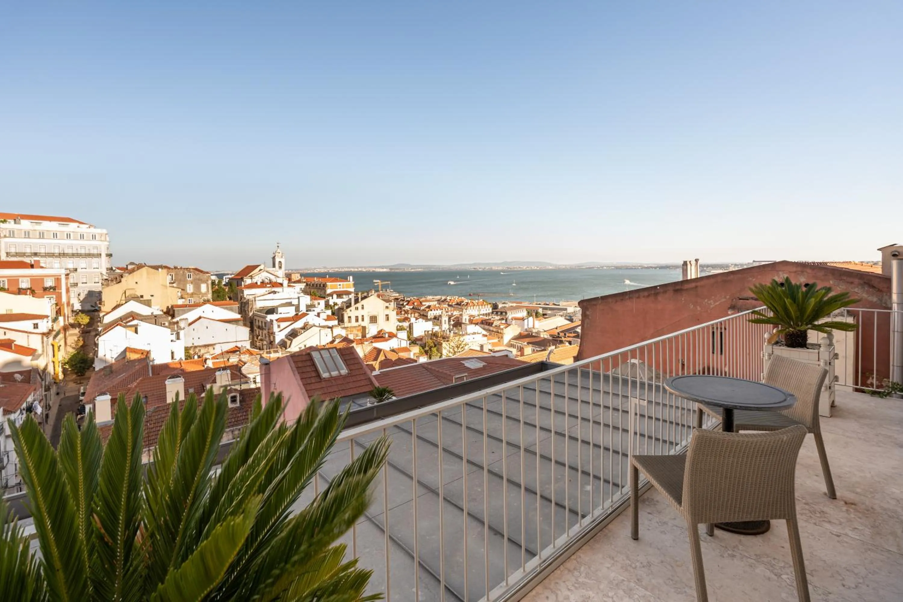 Balcony/Terrace in Verride Palácio Santa Catarina