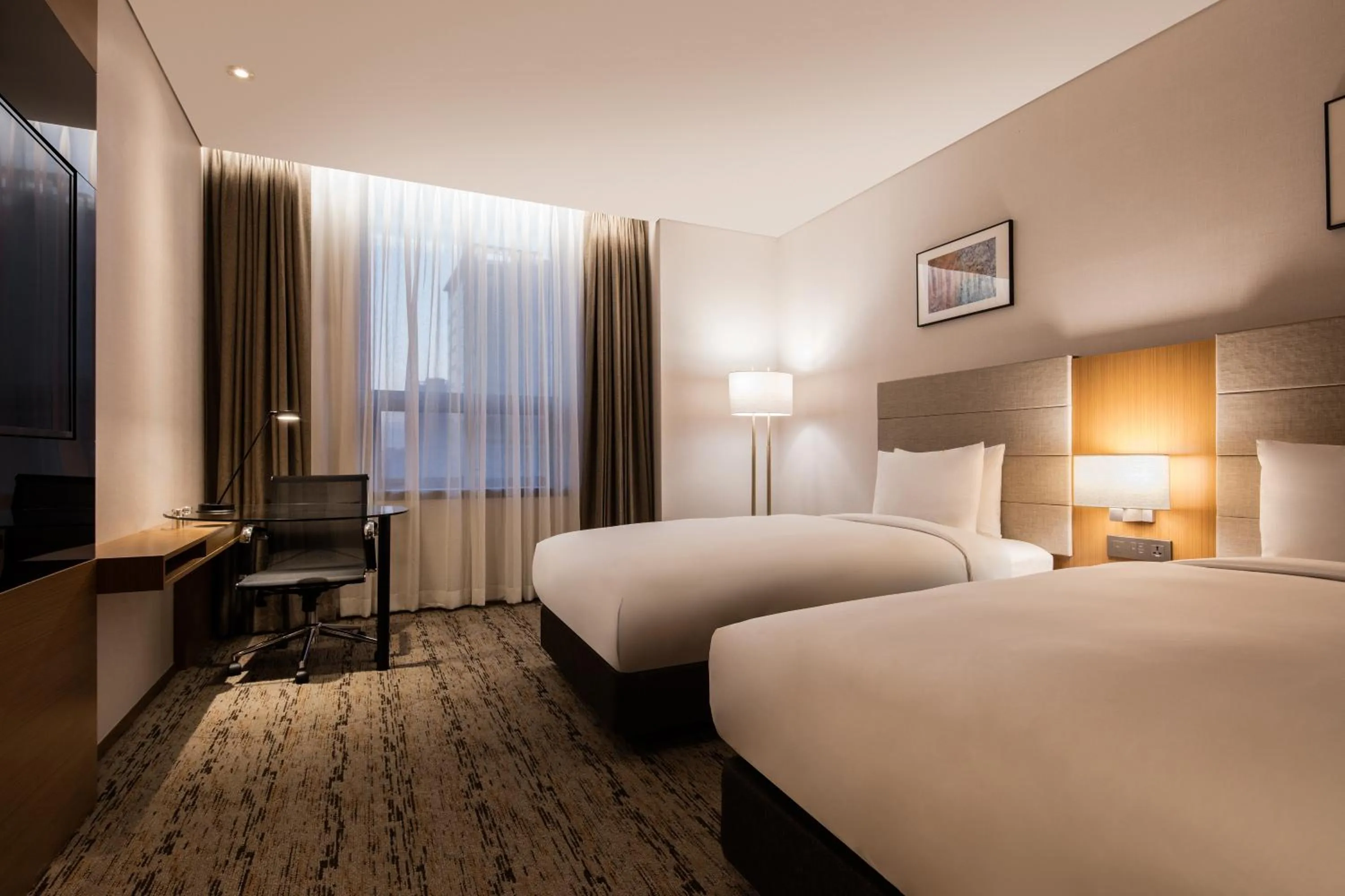 TV and multimedia, Bed in Ramada by Wyndham Seoul Sindorim