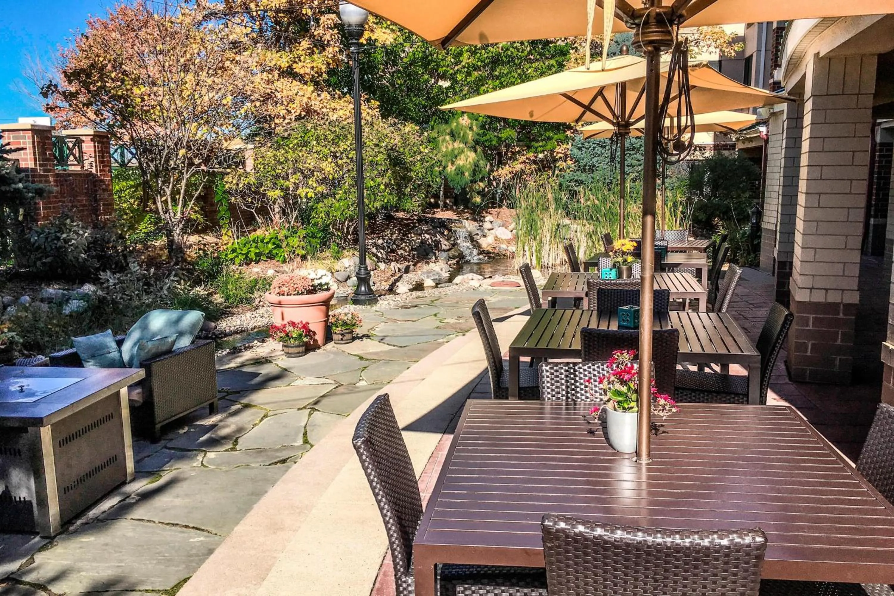 View (from property/room) in Courtyard Minneapolis St. Paul/Roseville