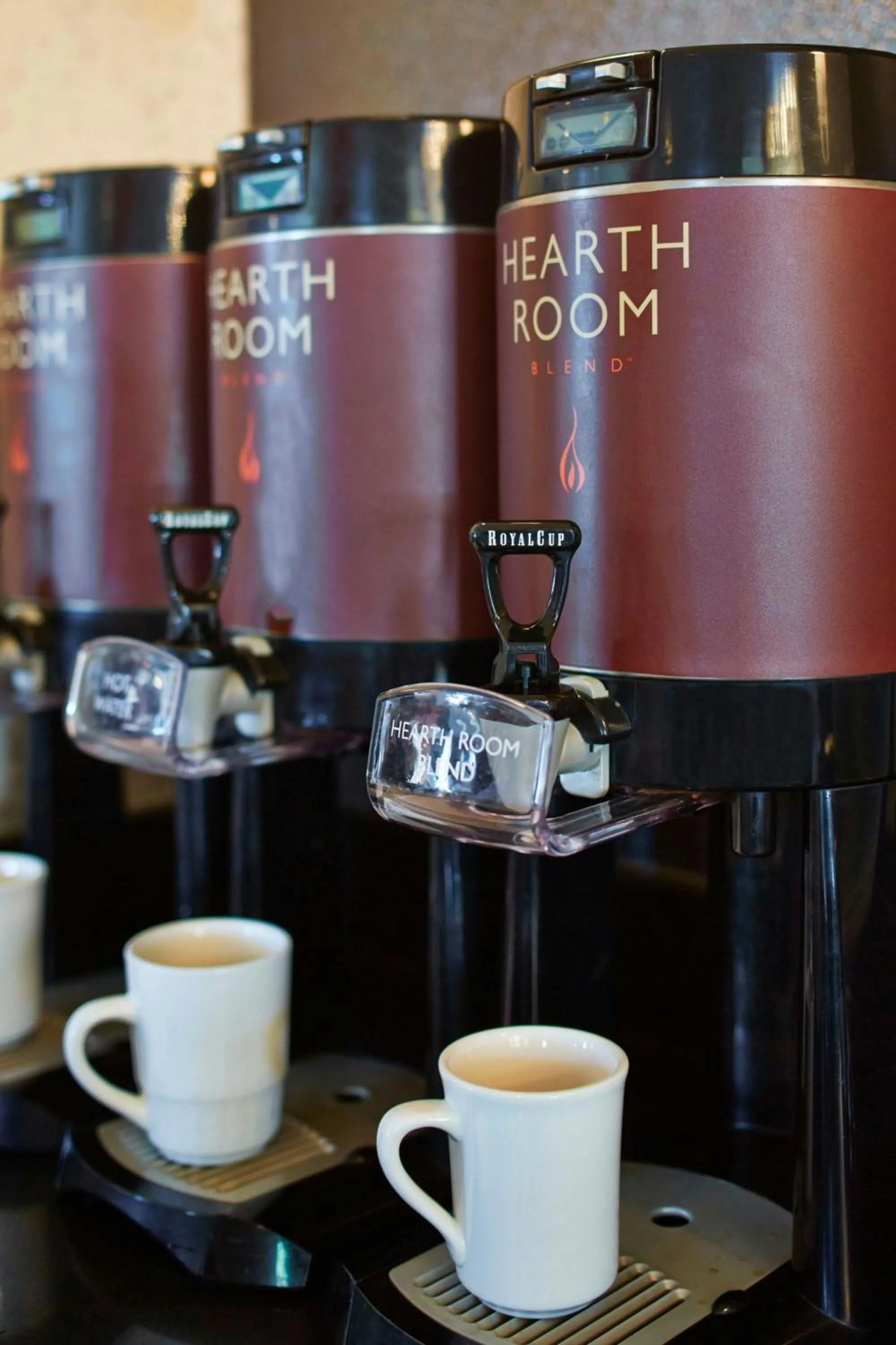 Lounge or bar in Residence Inn Minneapolis St. Paul/Roseville