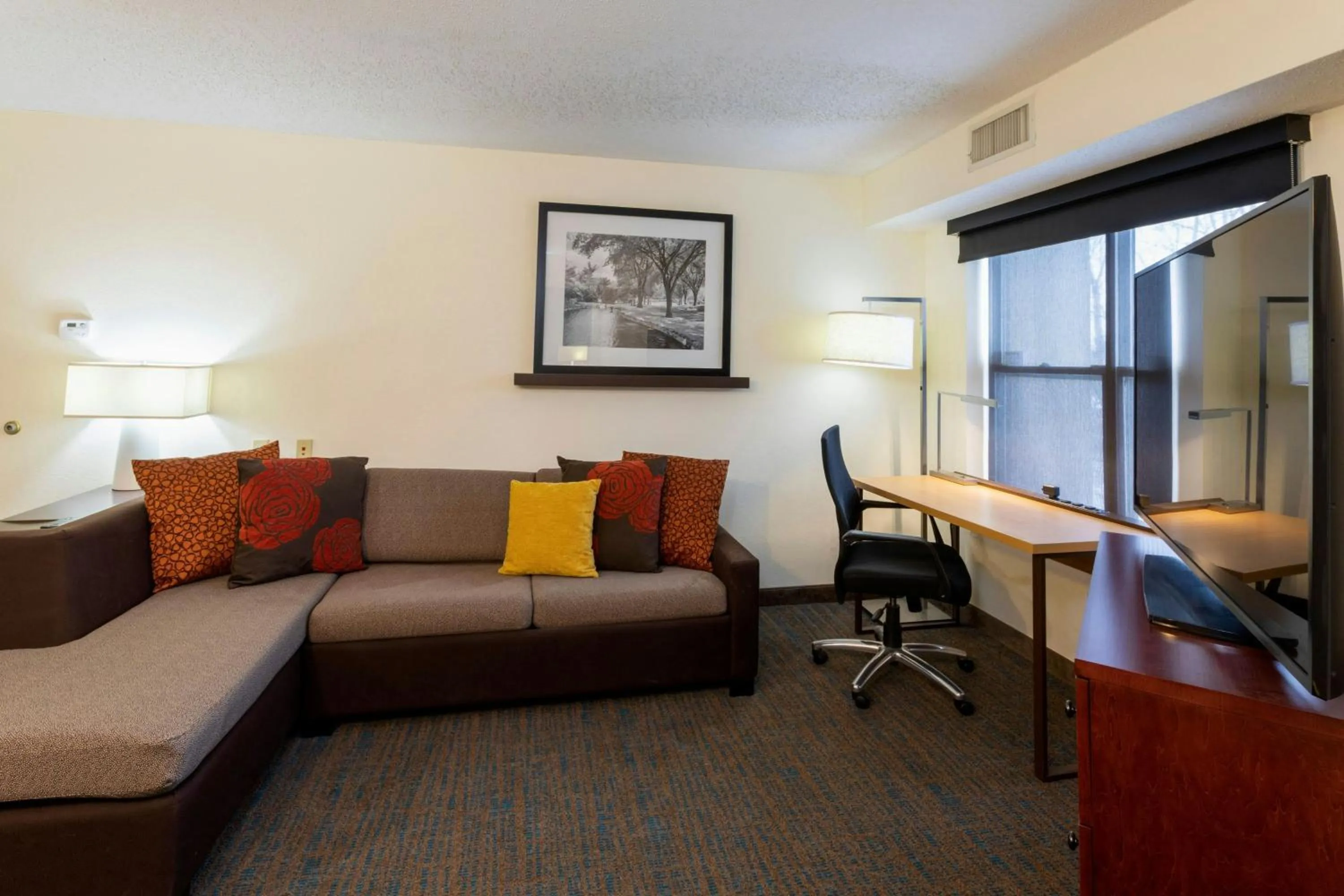 Photo of the whole room in Residence Inn Minneapolis St. Paul/Roseville