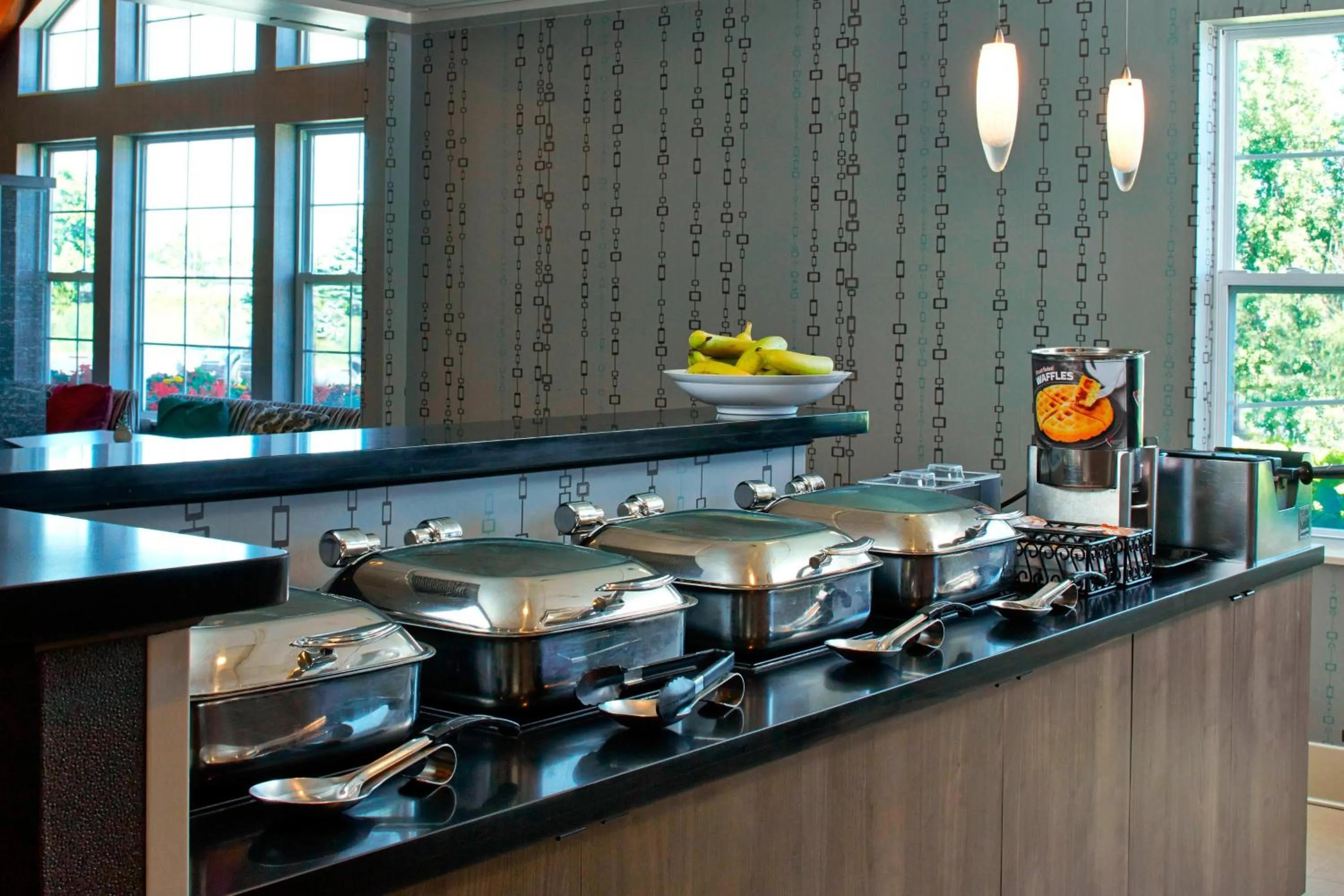 Breakfast in Residence Inn Minneapolis St. Paul/Roseville