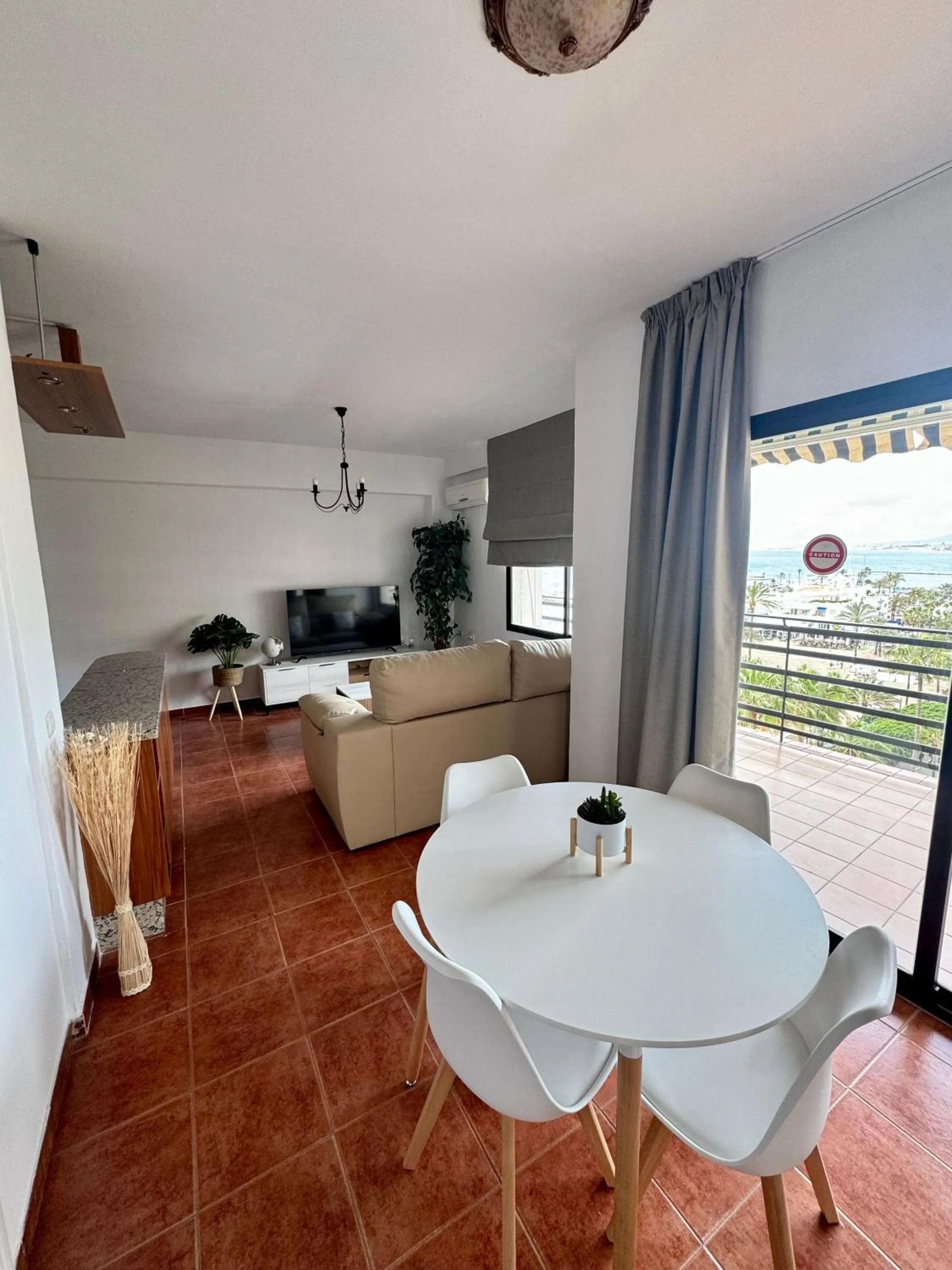 Apartamentos Mediterraneo