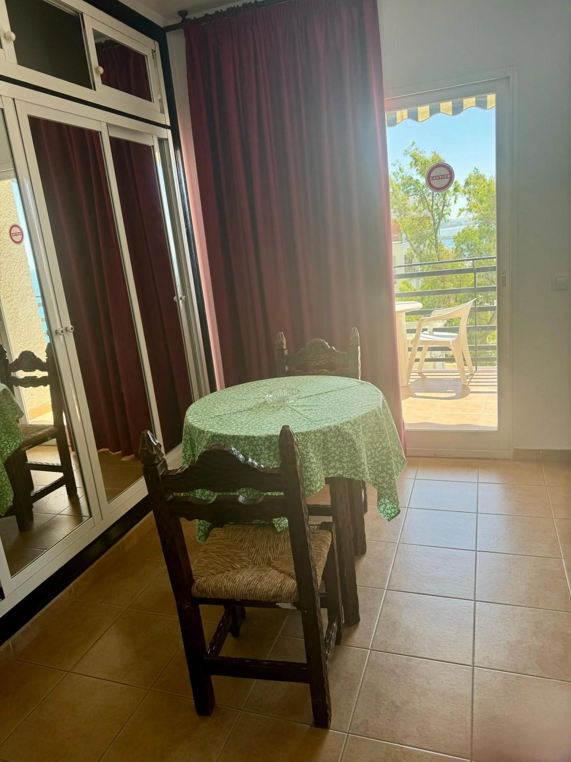 Apartamentos Mediterraneo