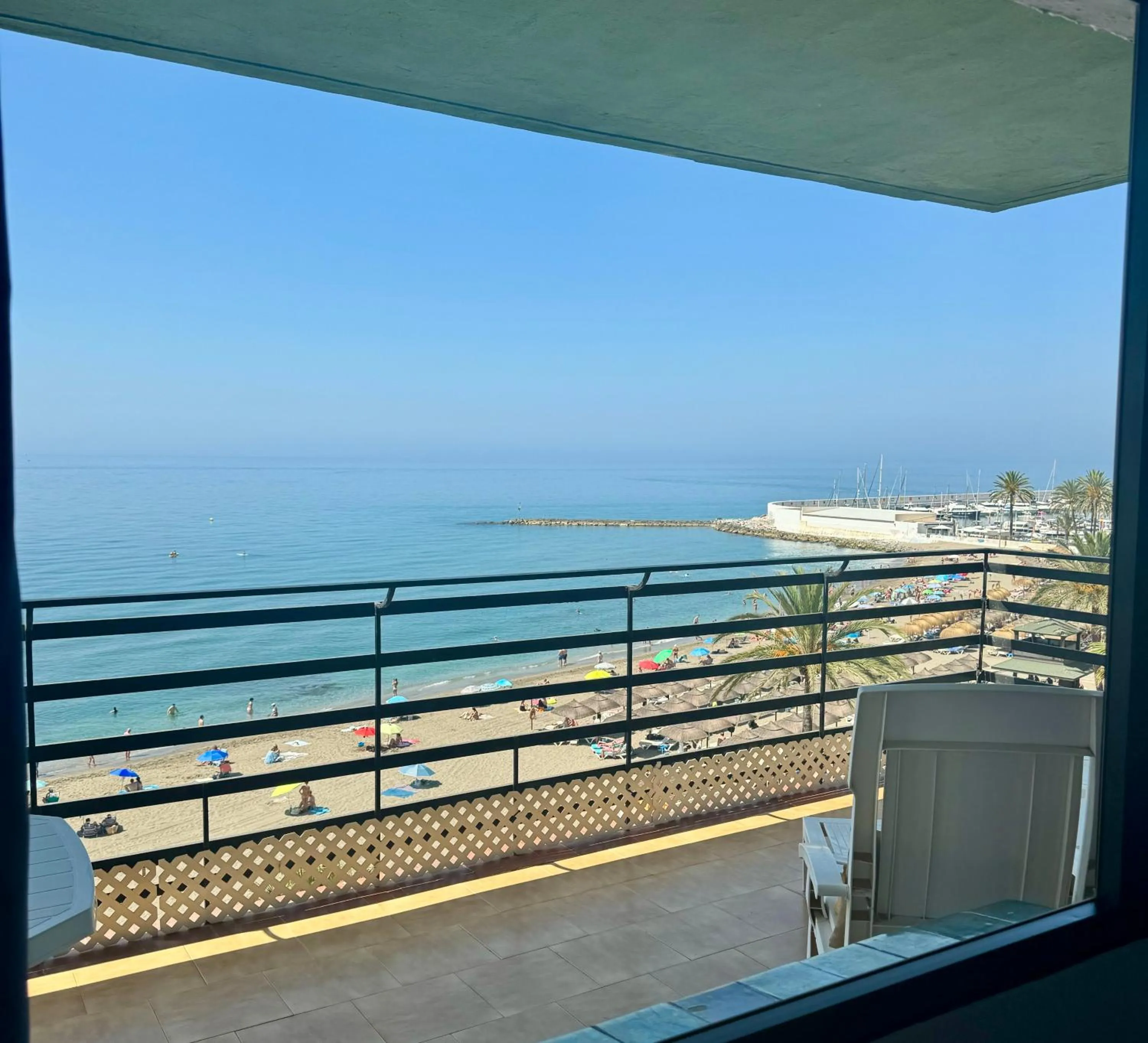 Apartamentos Mediterraneo