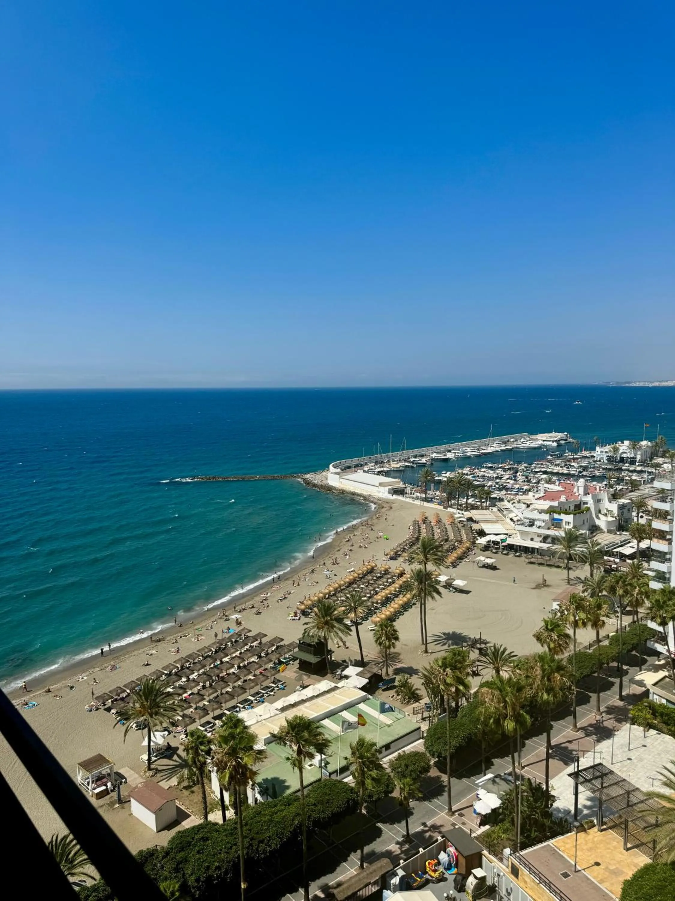 Apartamentos Mediterraneo