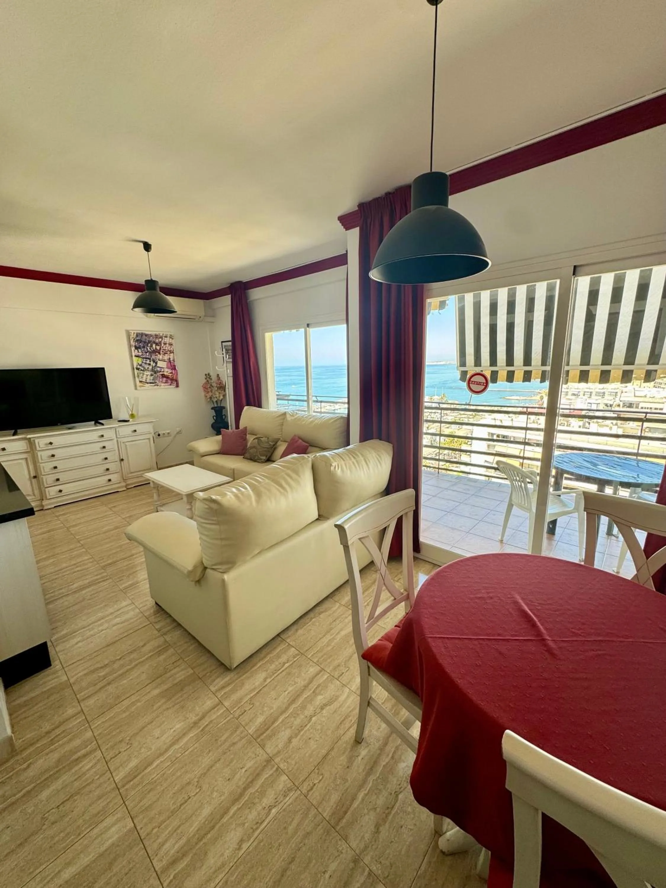 Apartamentos Mediterraneo