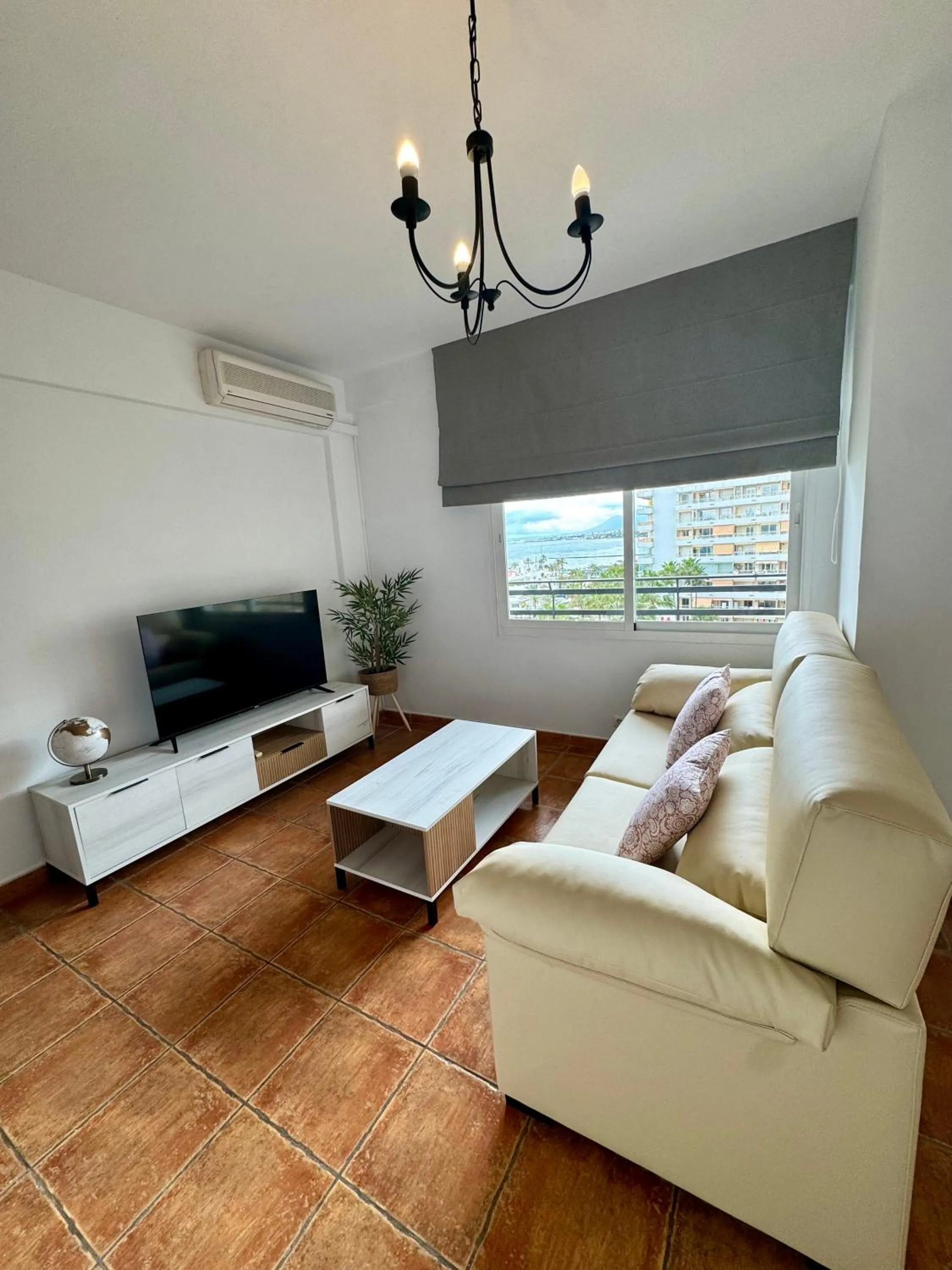 Apartamentos Mediterraneo