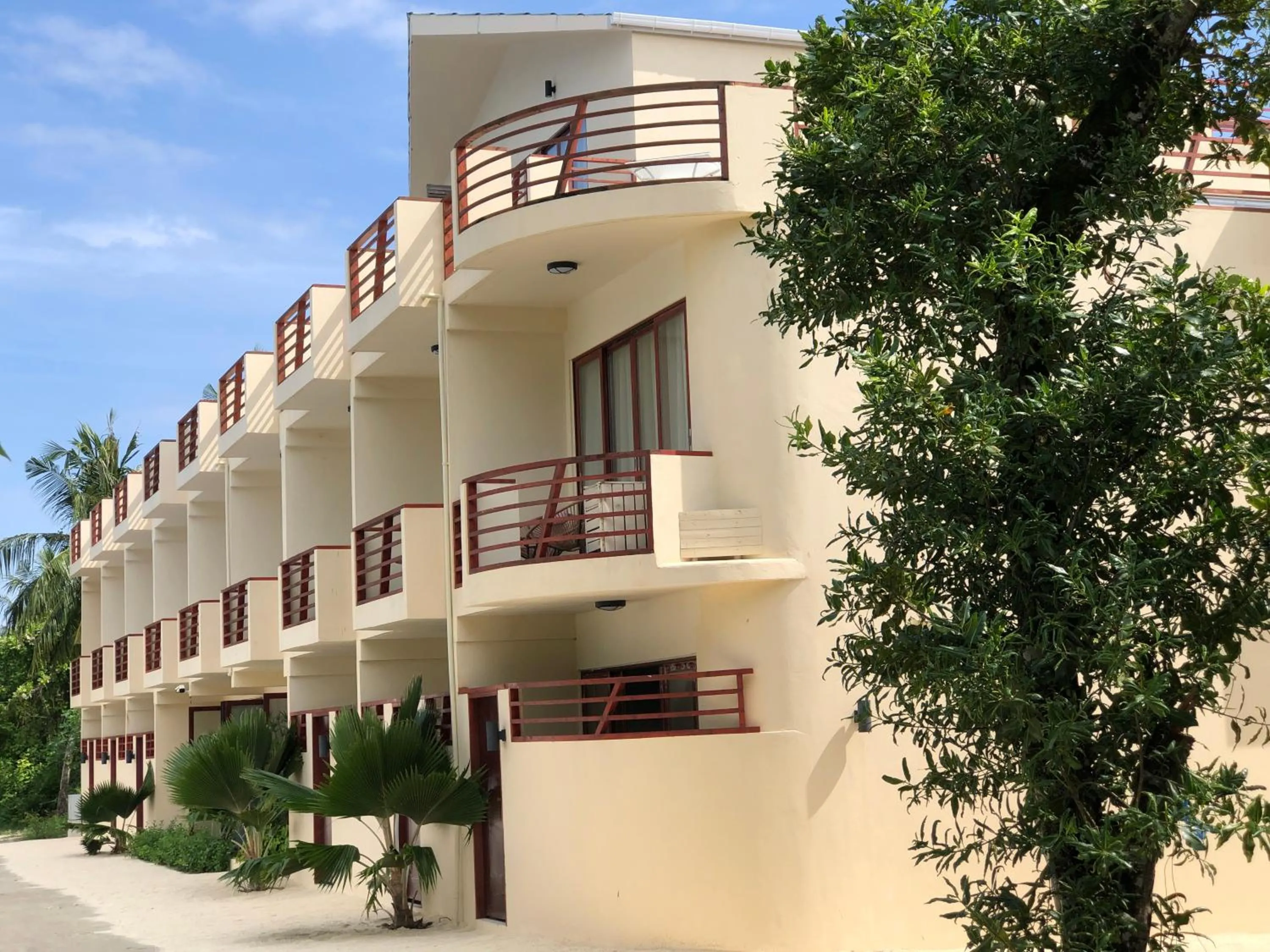 Property building in White Sand Dhigurah