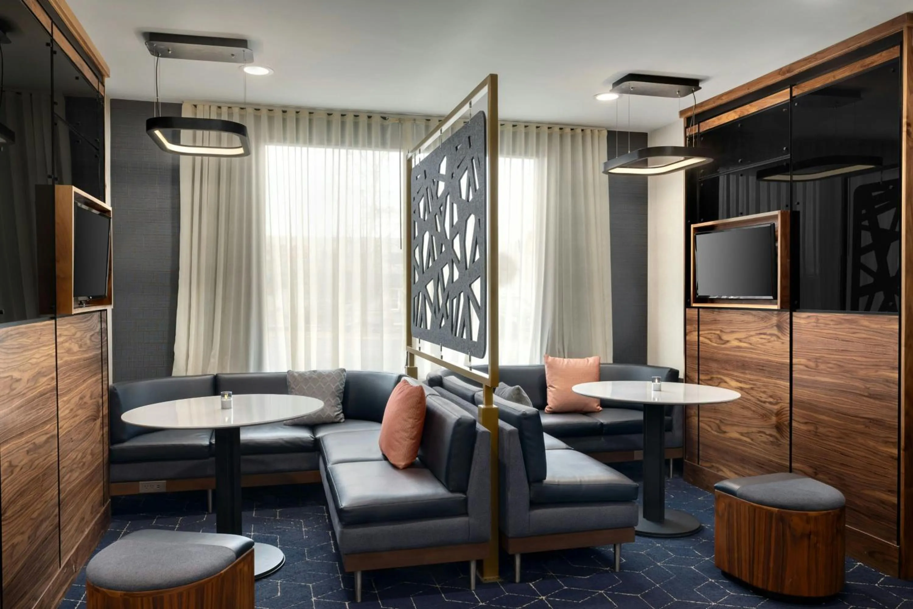 Lobby or reception in Courtyard by Marriott Kokomo