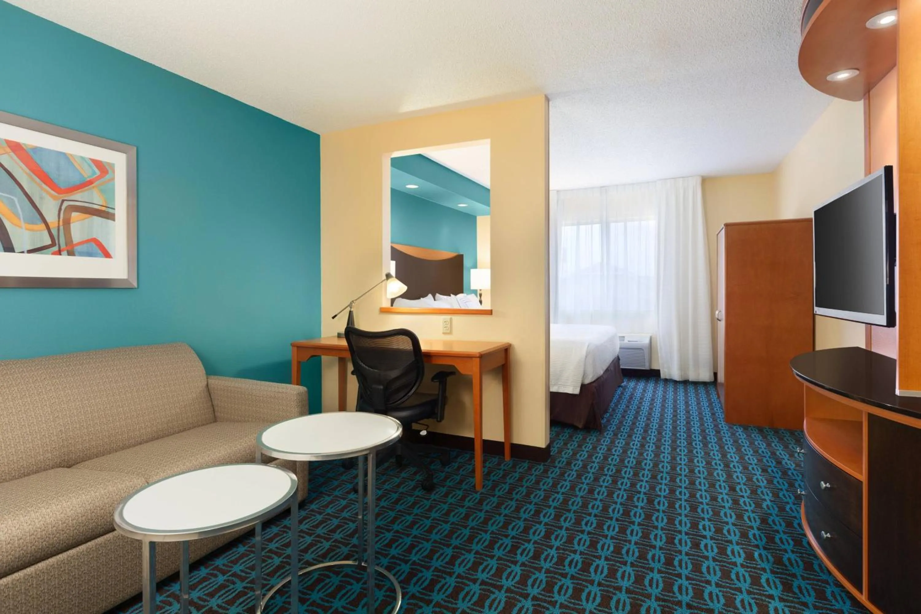 Living room in Fairfield Inn & Suites Omaha East/Council Bluffs, IA