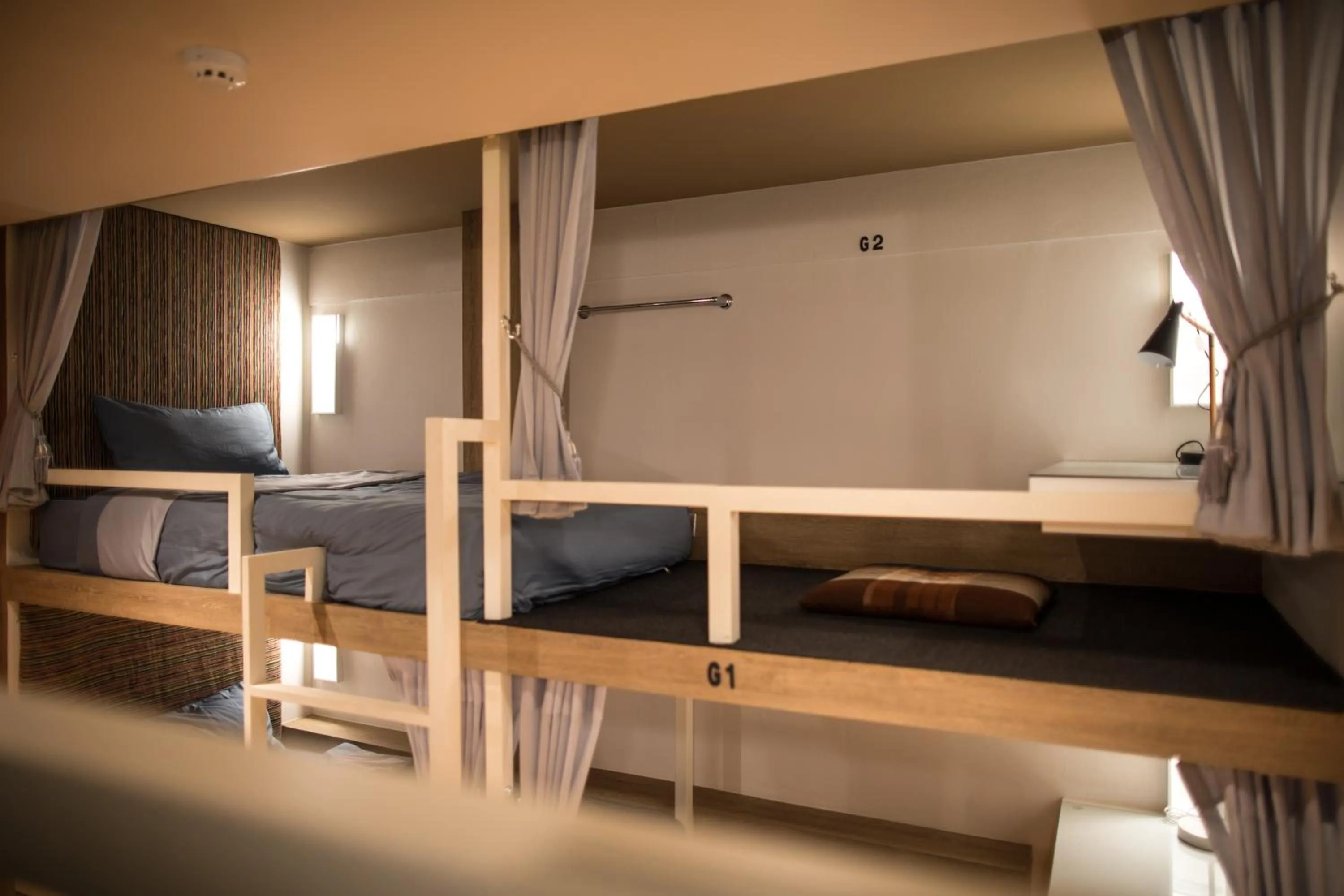 Photo of the whole room, Bed in Chiangmai Midpoint Activity Hostel