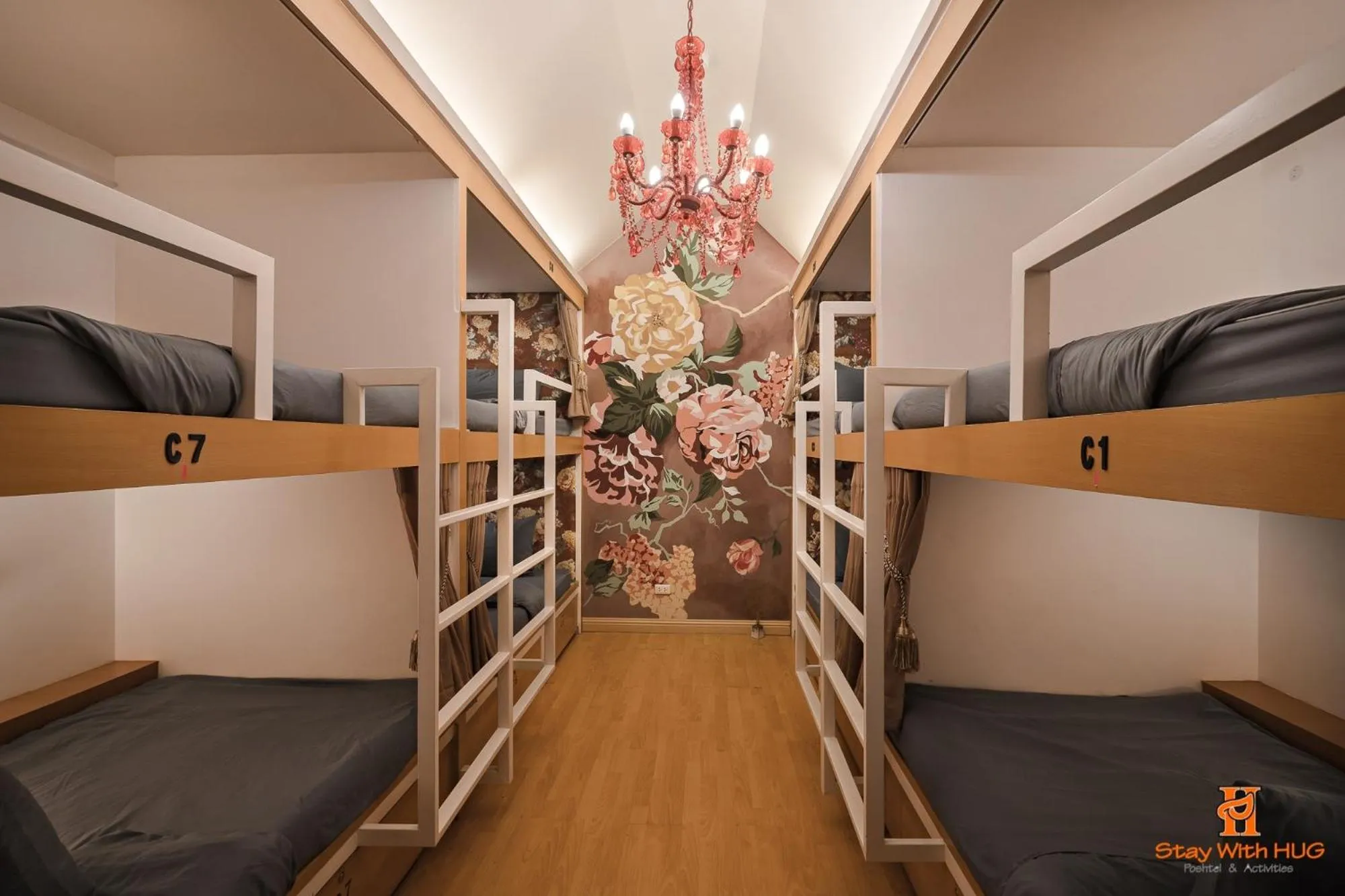 bunk bed, Bed in Chiangmai Midpoint Activity Hostel