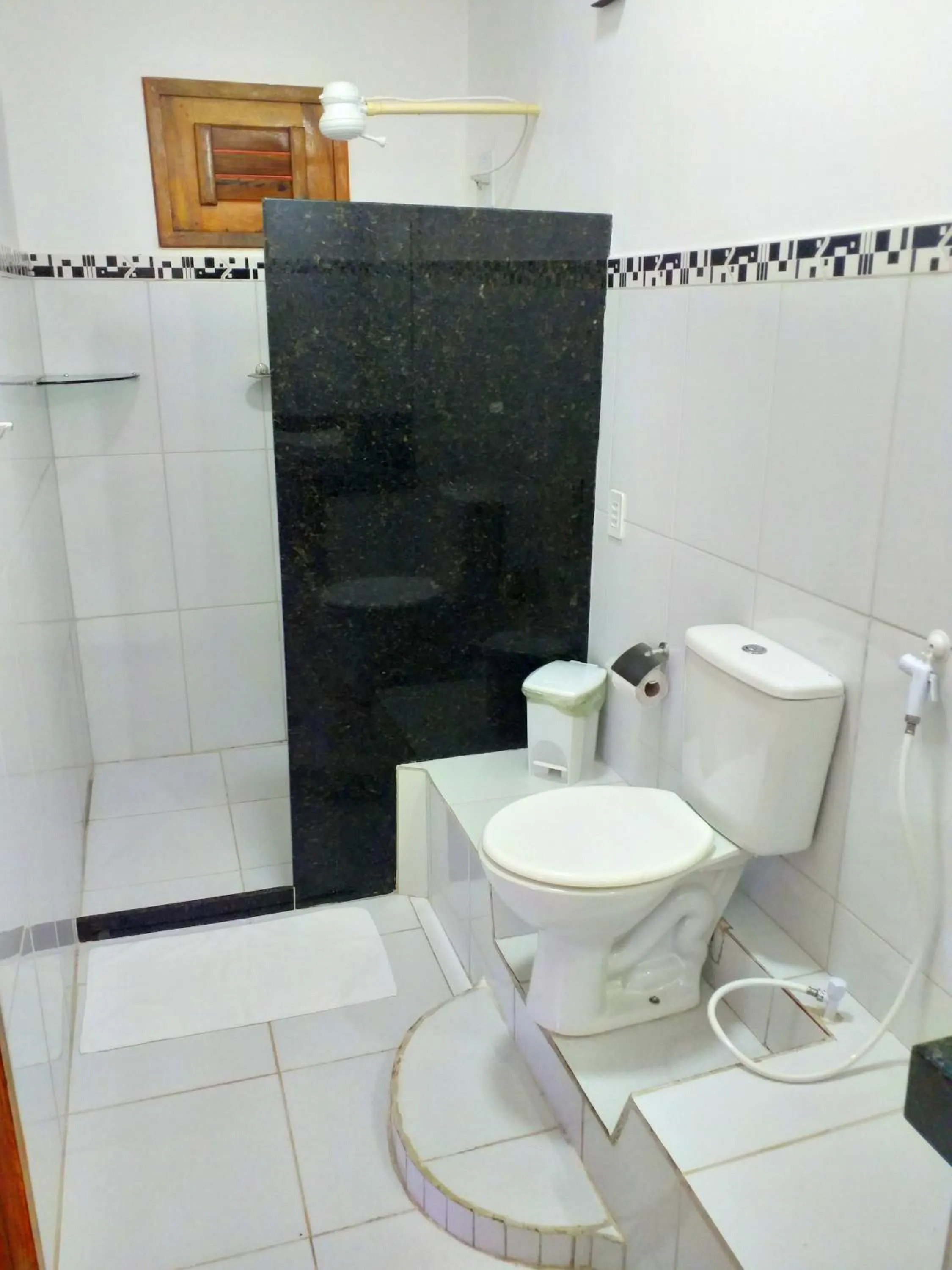 Shower in Pousada Sahara