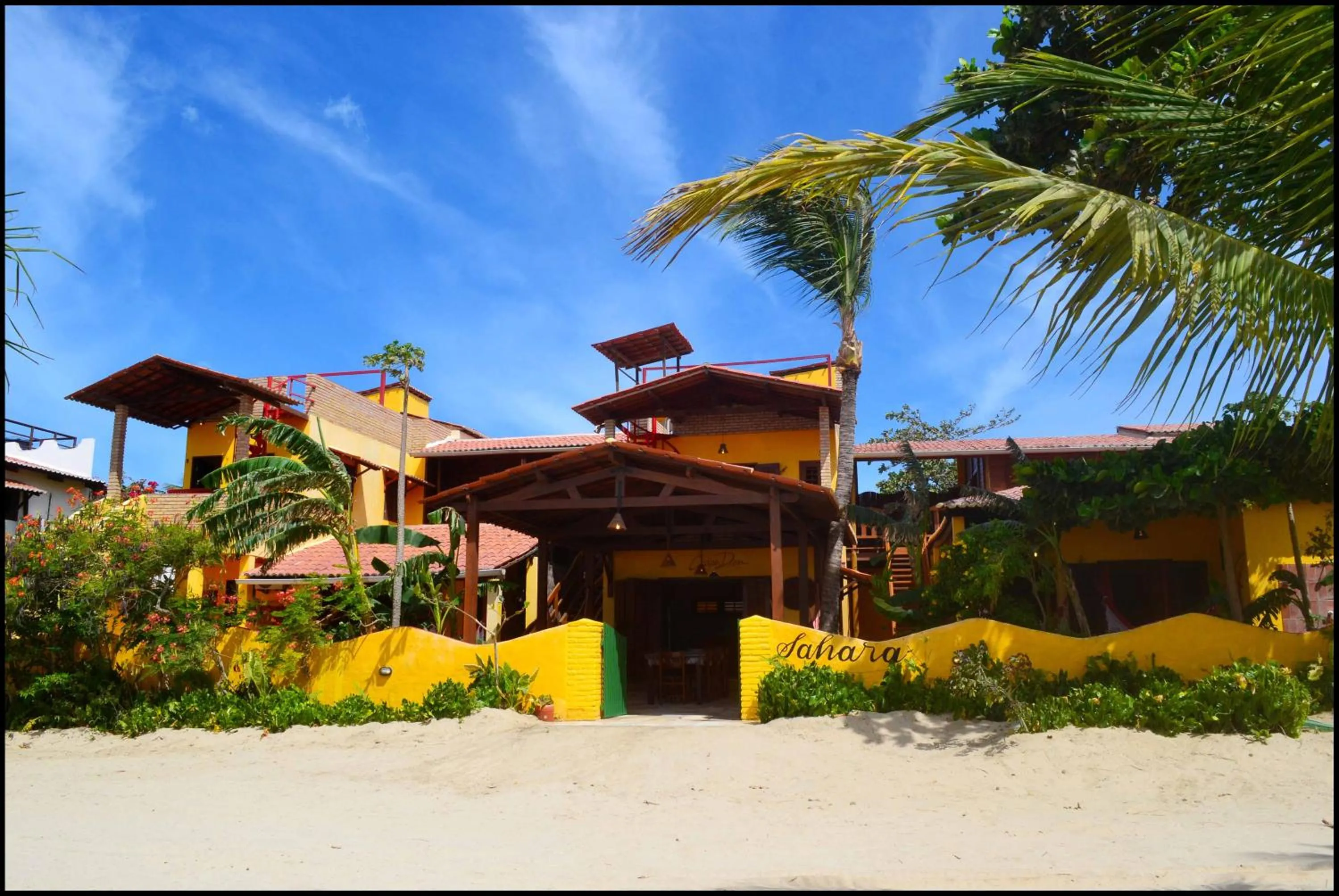 Facade/entrance in Pousada Sahara