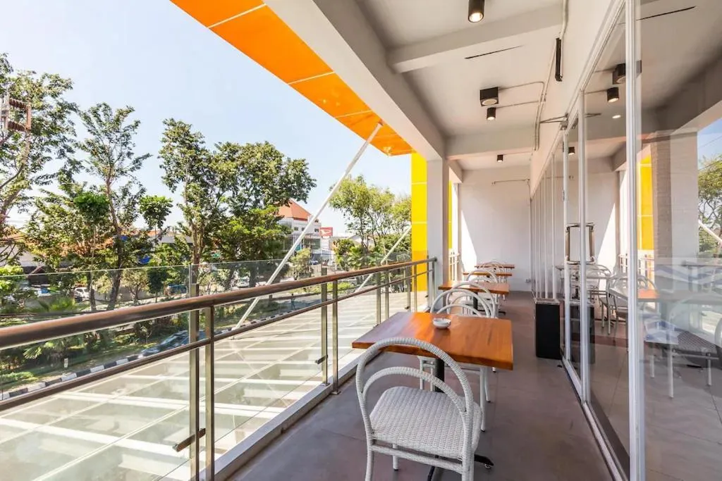 Restaurant/places to eat in Great Diponegoro Hotel Surabaya