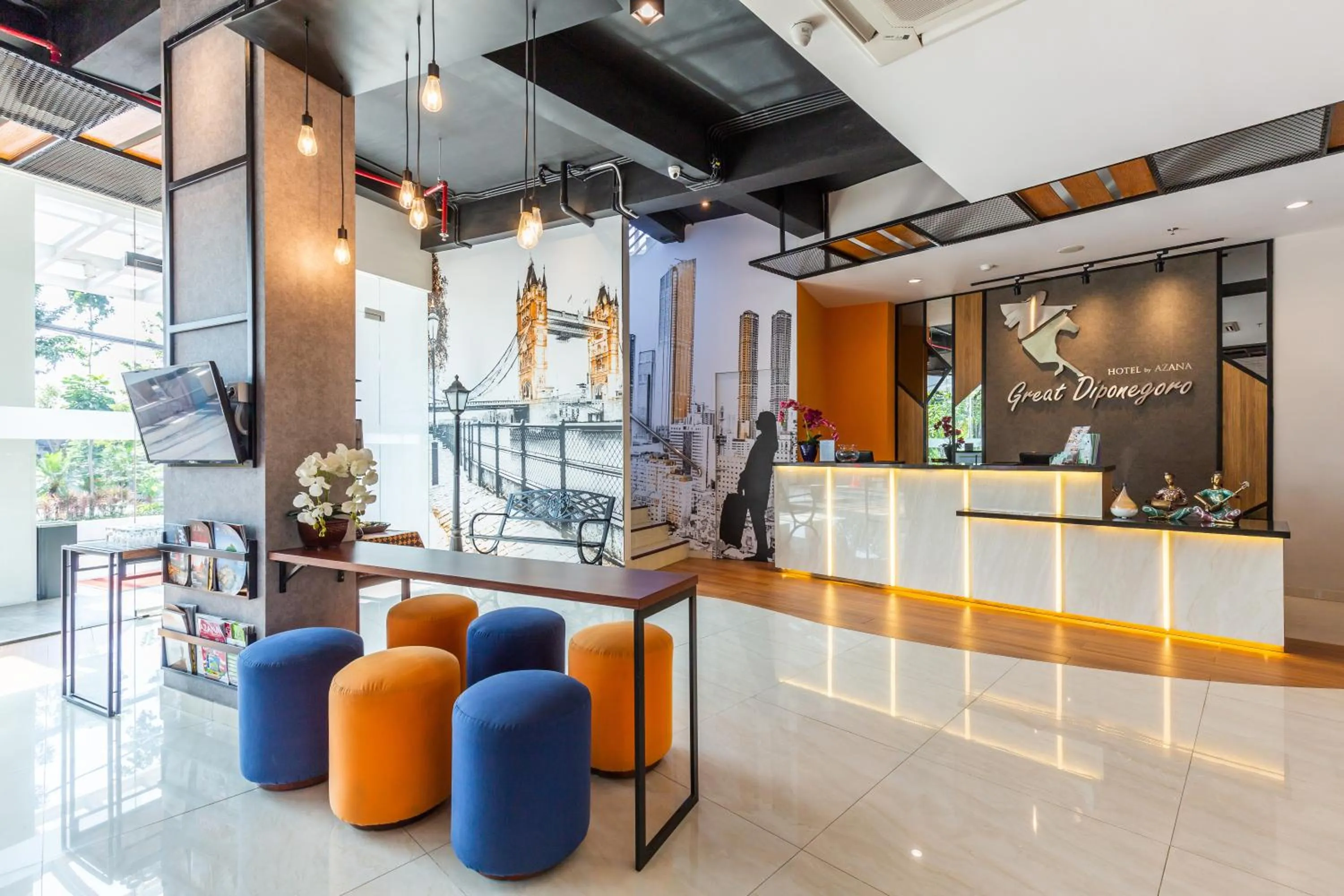 Lobby or reception in Great Diponegoro Hotel Surabaya