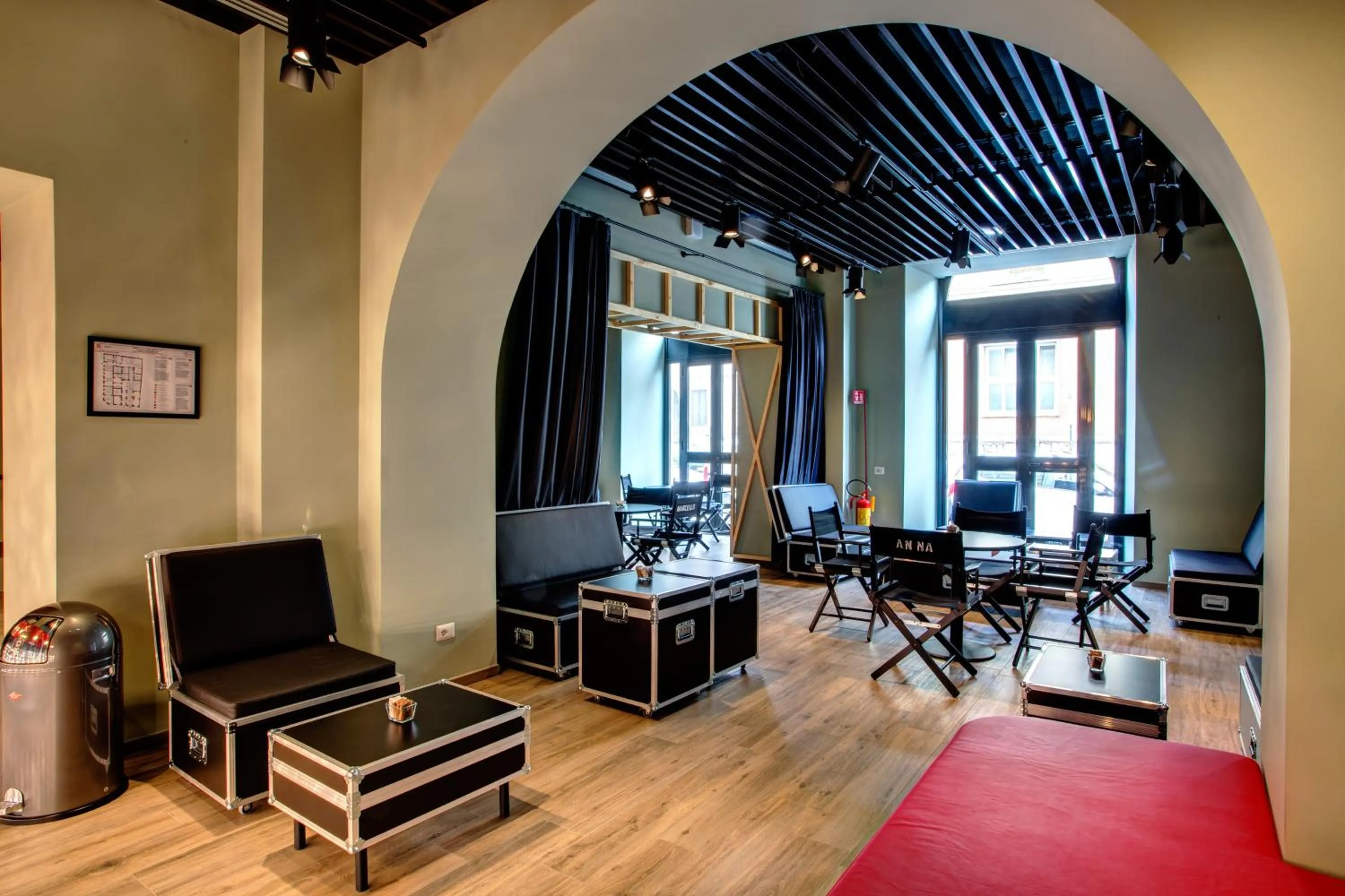 Lounge or bar in MEININGER Roma Termini