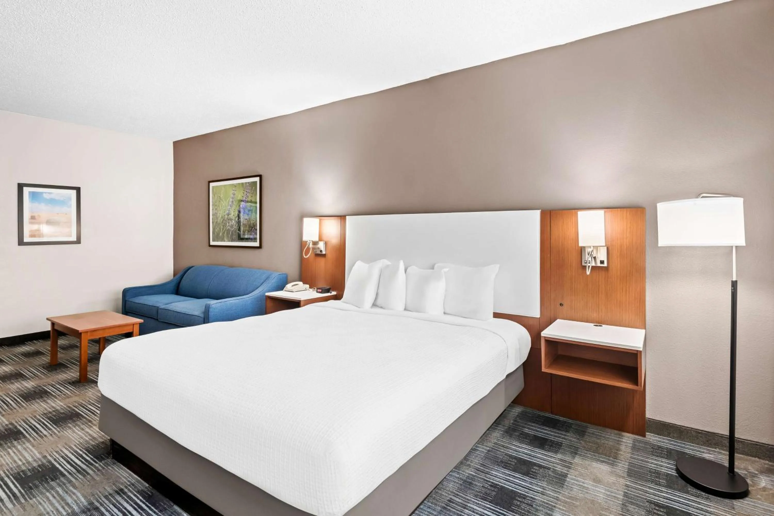 Bedroom, Bed in Best Western Ottumwa Inn & Suites