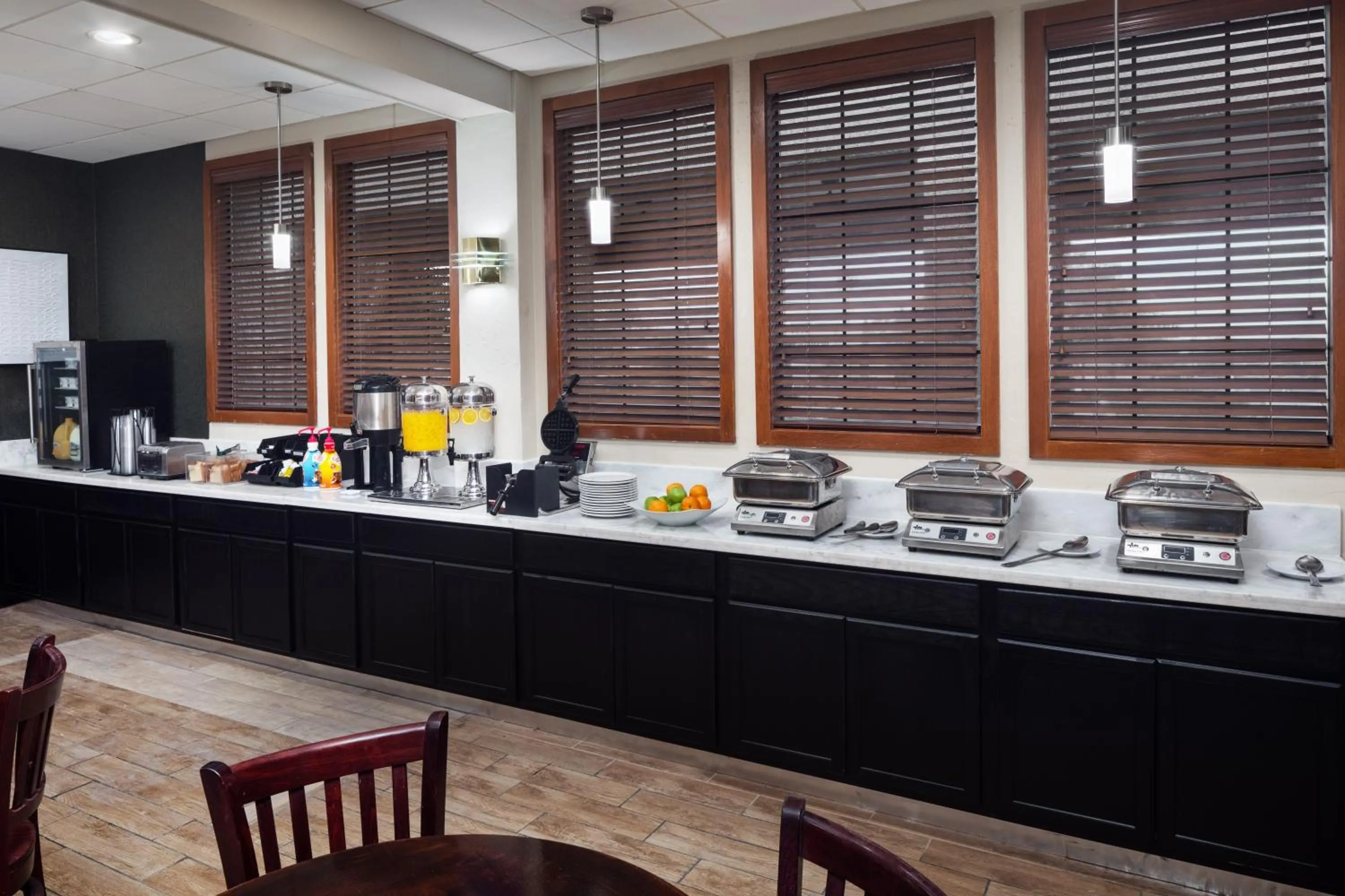 Wyndham Tucson Airport Hotel & Conference Center