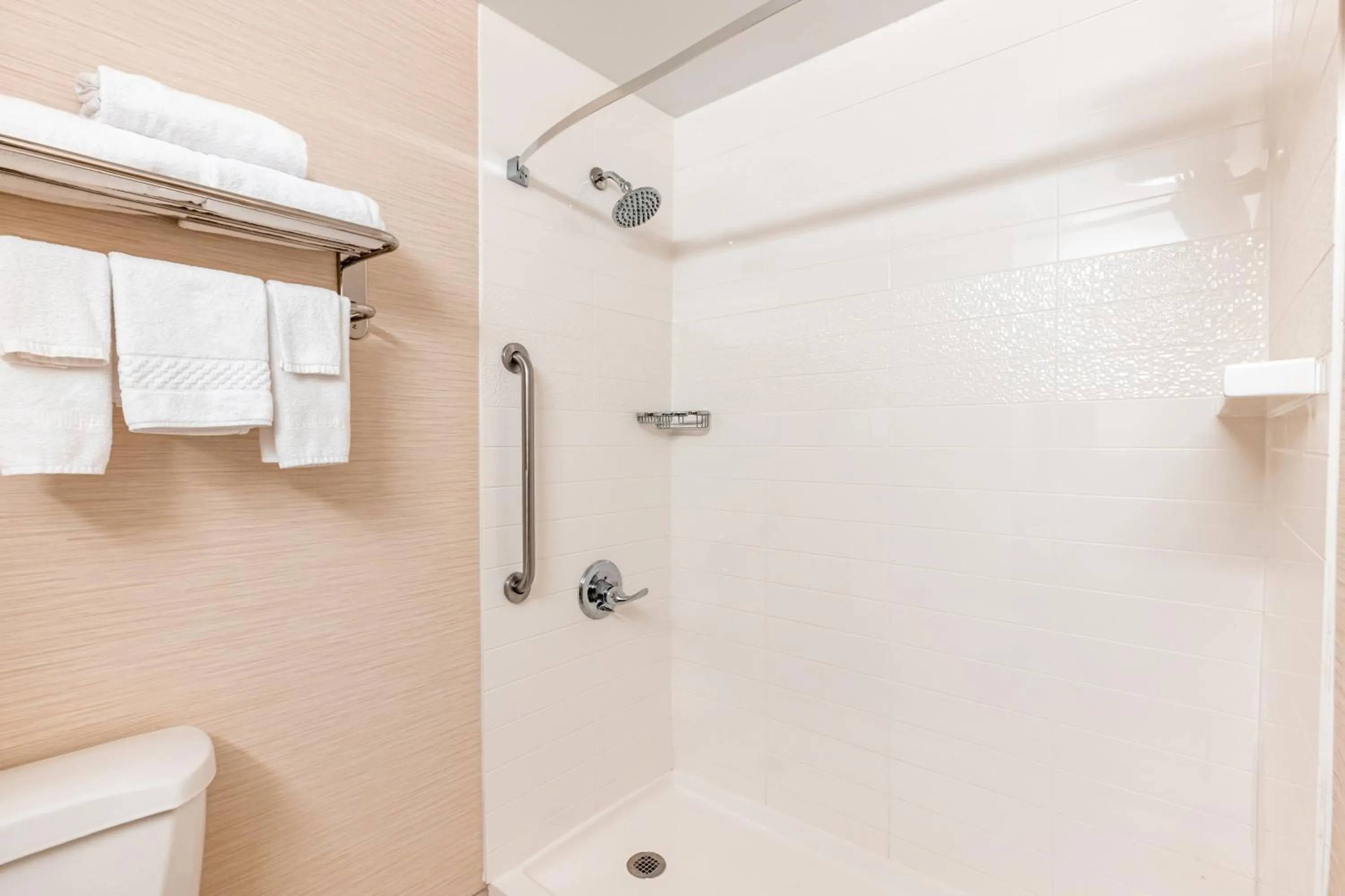 Bathroom in Fairfield Inn Owensboro