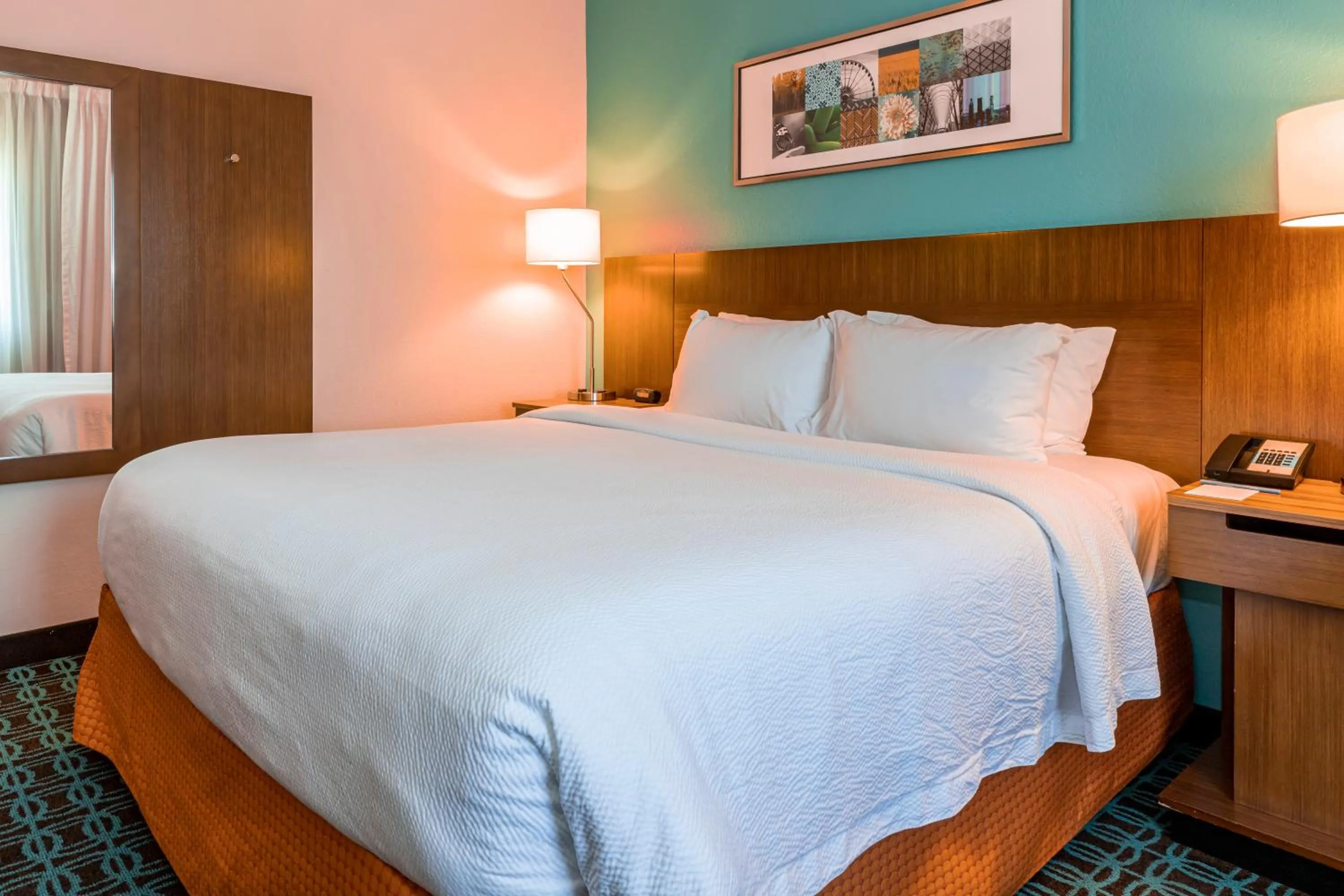 Bed in Fairfield Inn Owensboro