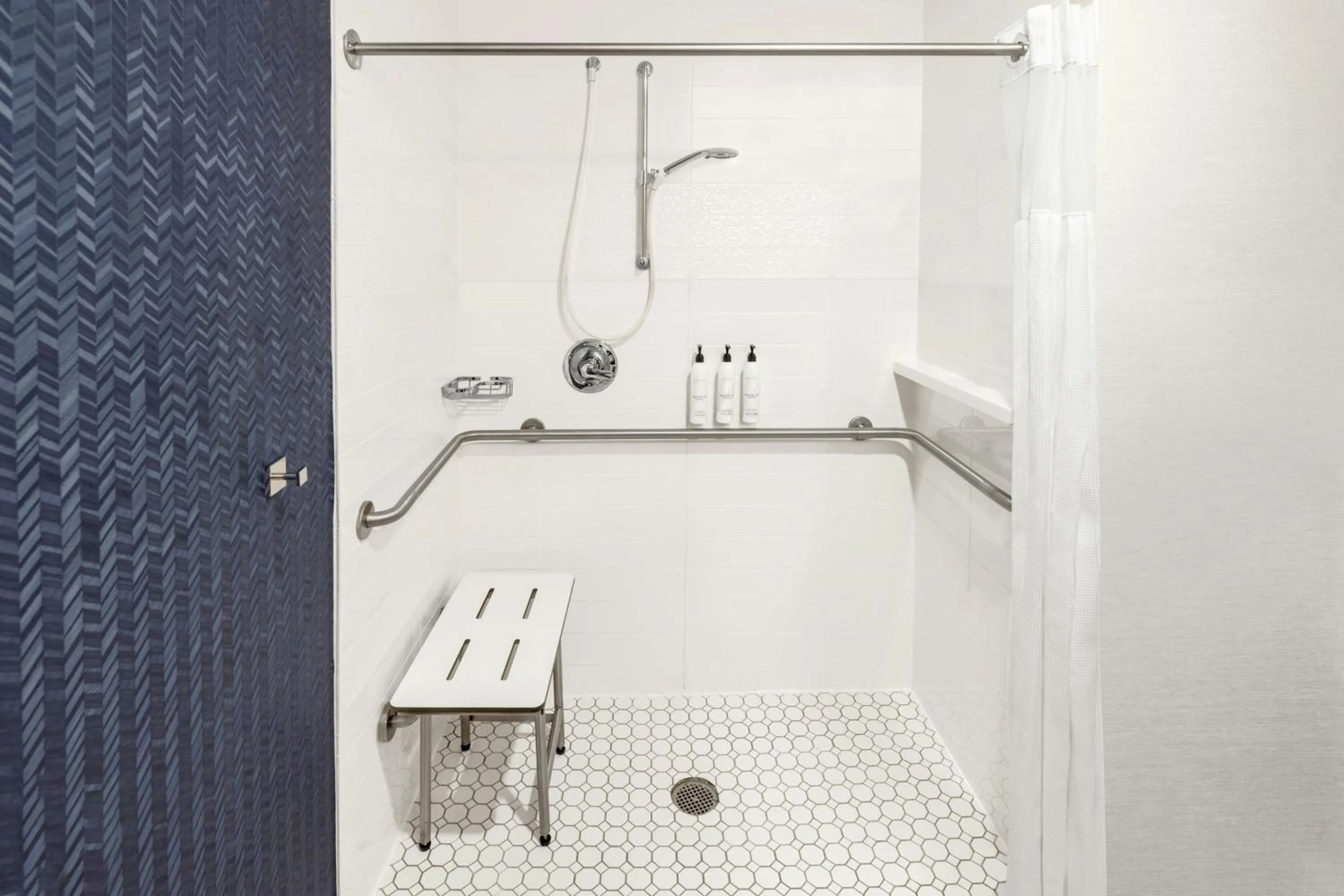 Bathroom in Fairfield Inn Owensboro