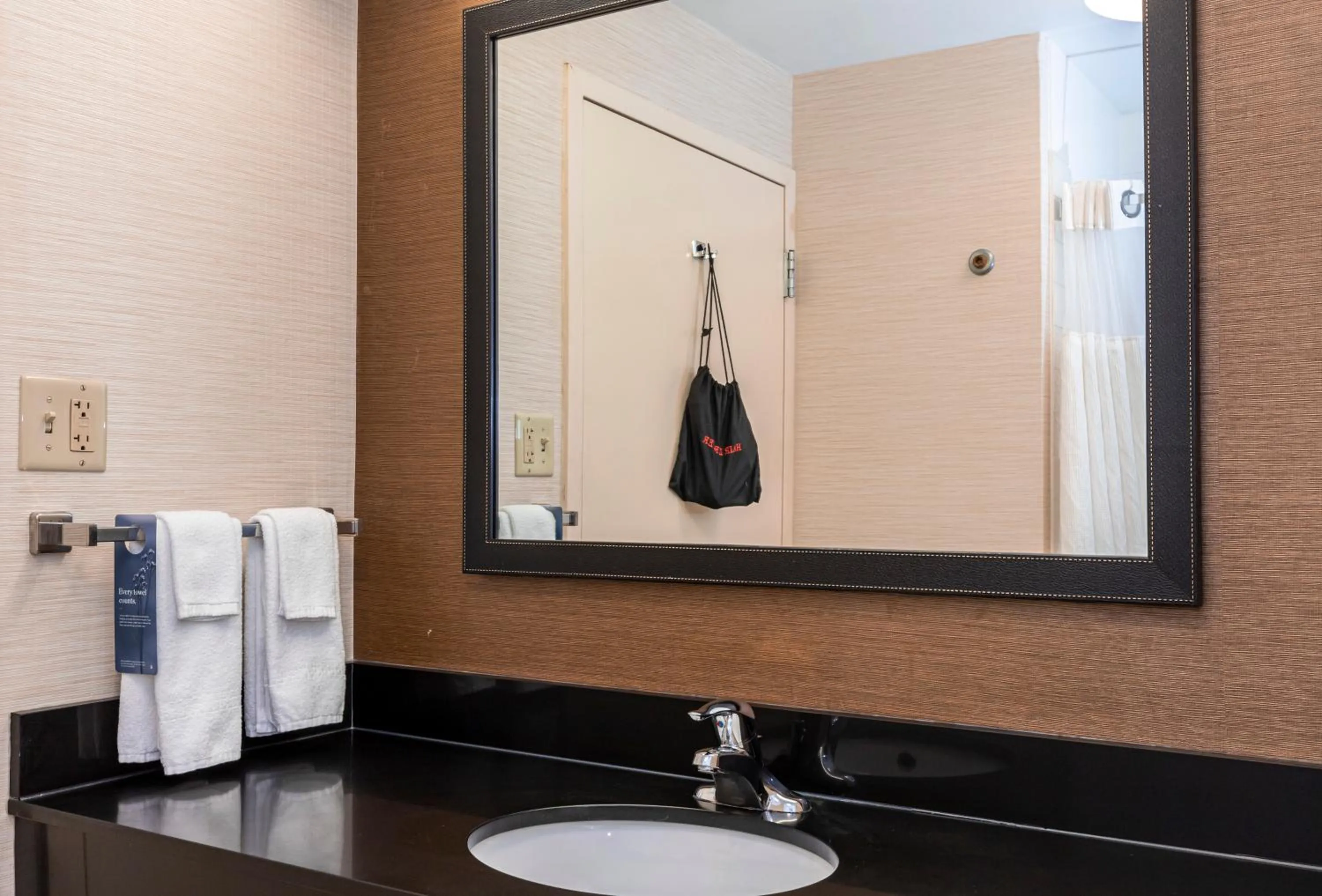 Bathroom in Fairfield Inn Owensboro