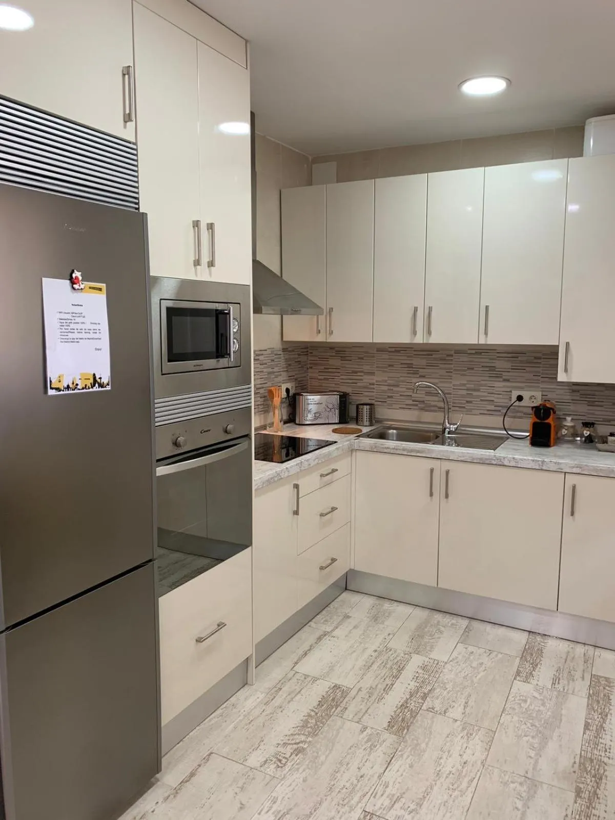 Kitchen or kitchenette in Puerto De la Cruz