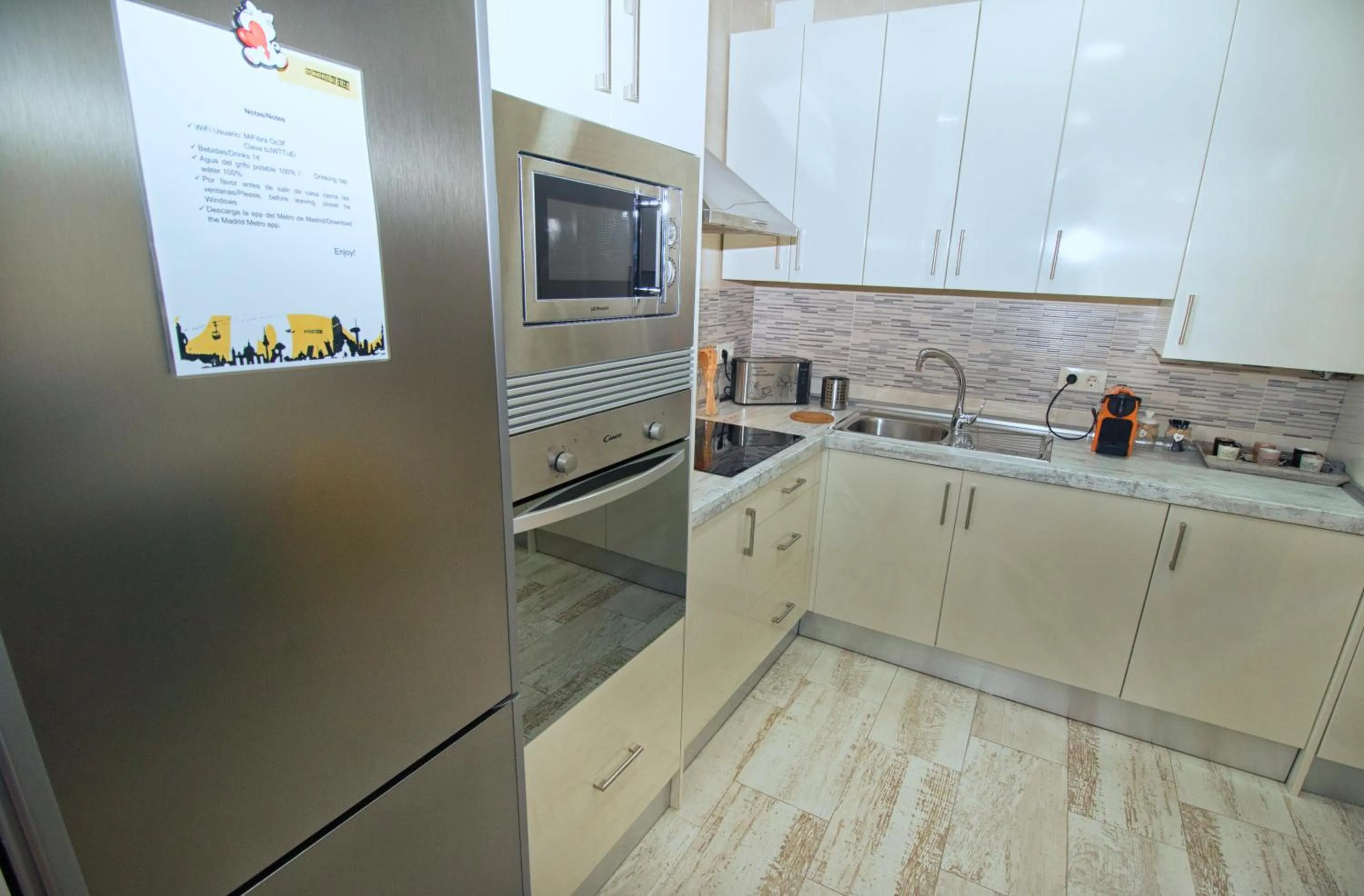 Kitchen or kitchenette in Puerto De la Cruz