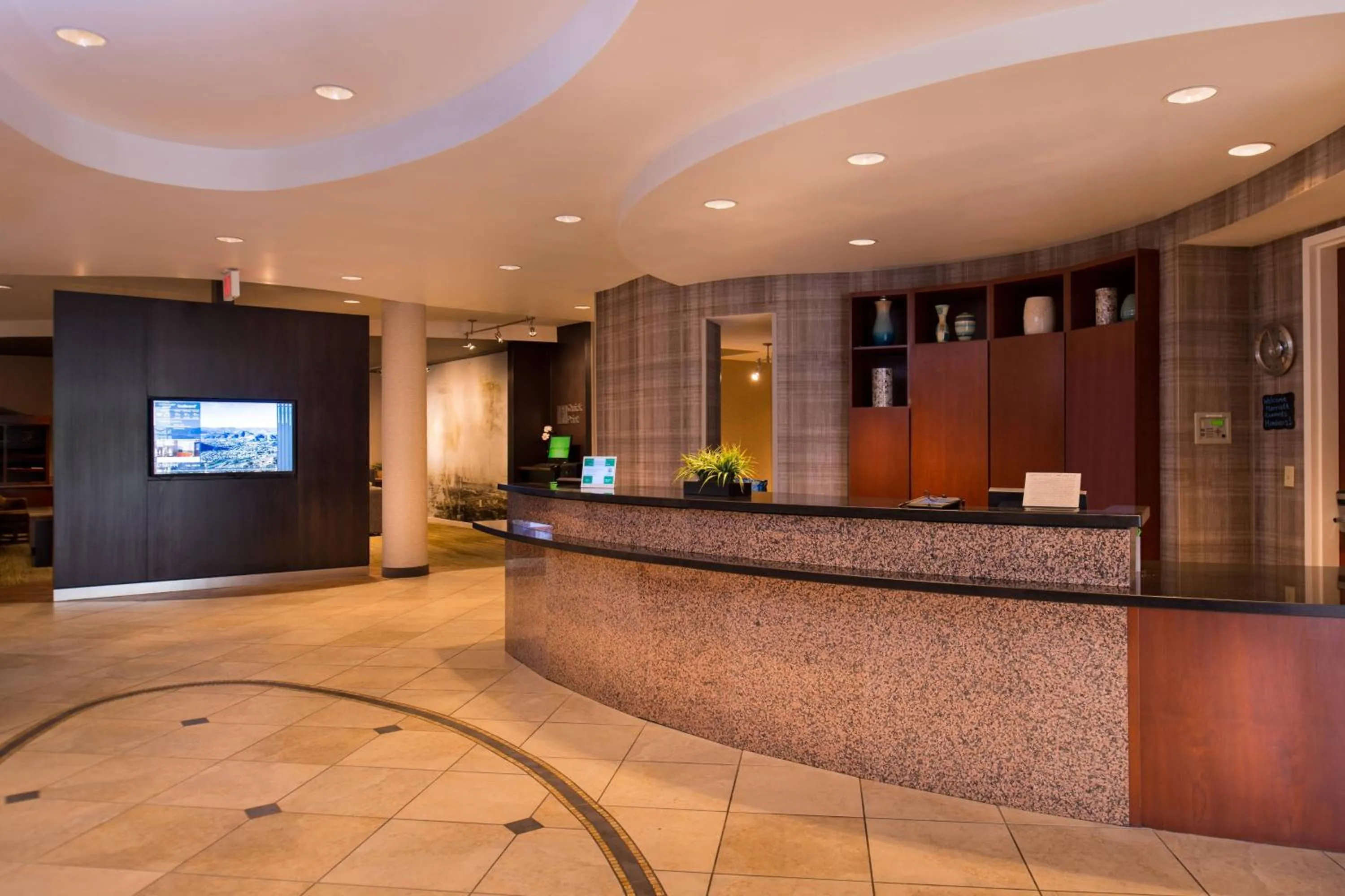 Lobby or reception in Courtyard by Marriott Thousand Oaks Ventura County