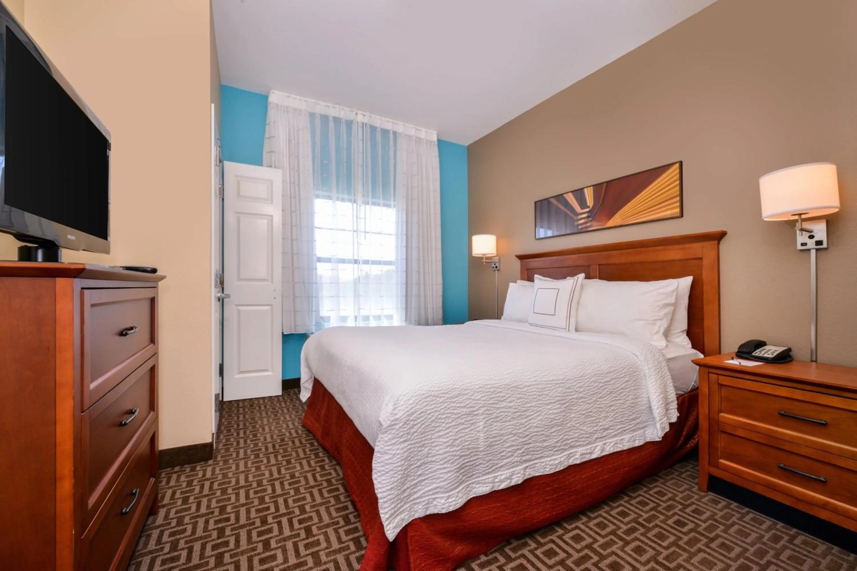 Bedroom, Bed in TownePlace Suites by Marriott Thousand Oaks Ventura County