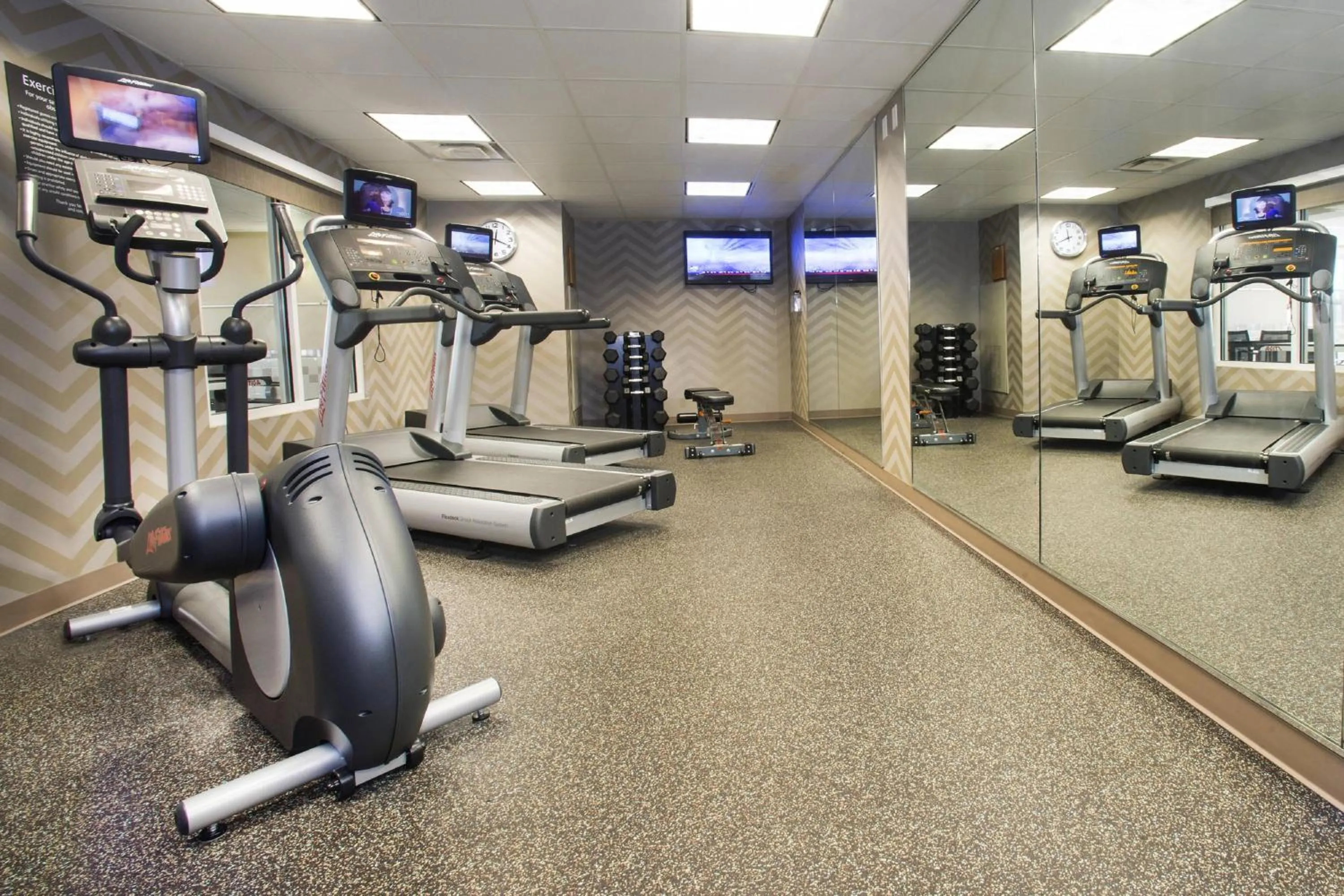 Fitness centre/facilities in Residence Inn Paducah