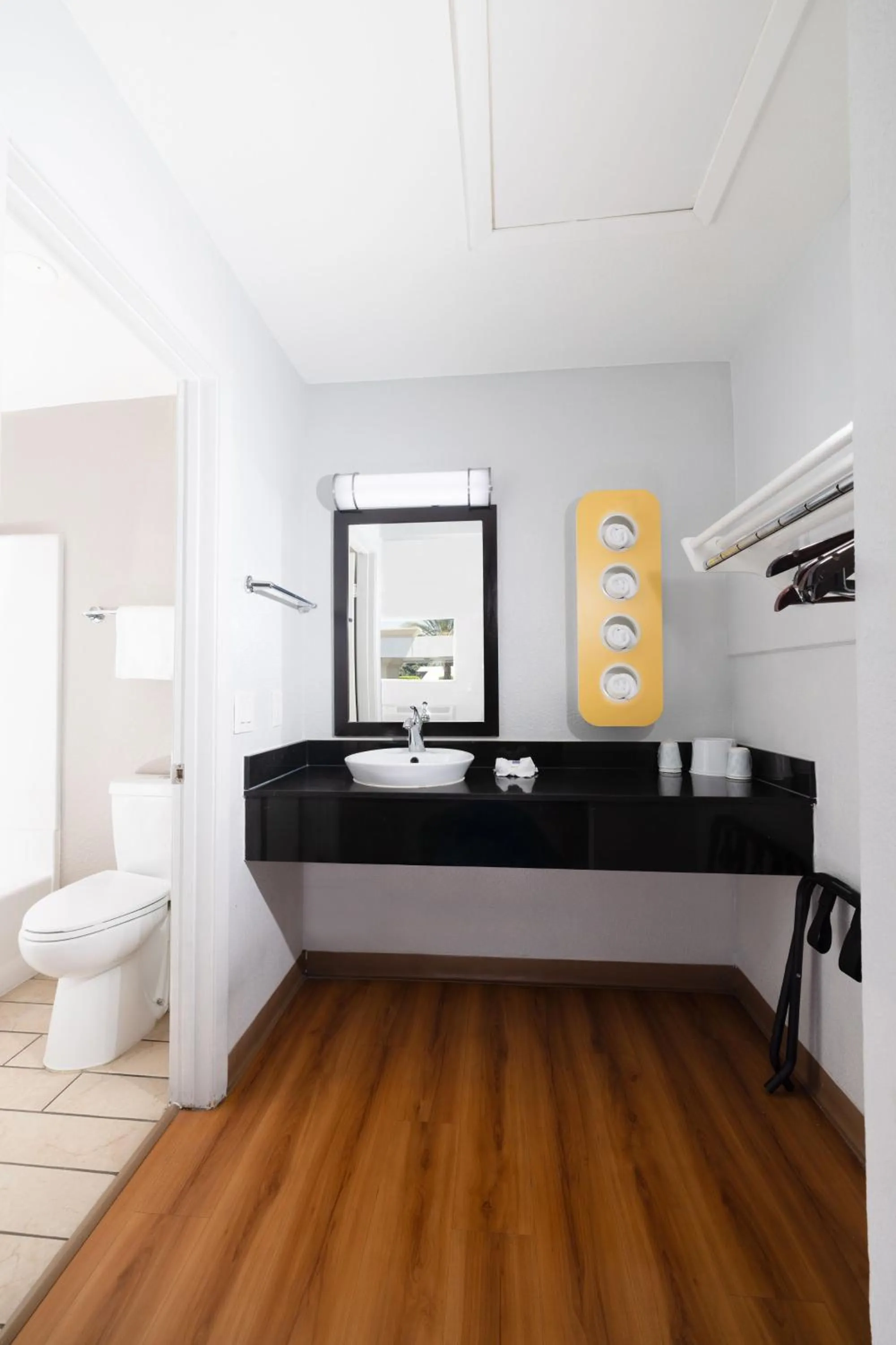 Toilet in Motel 6 Ontario, CA - Airport